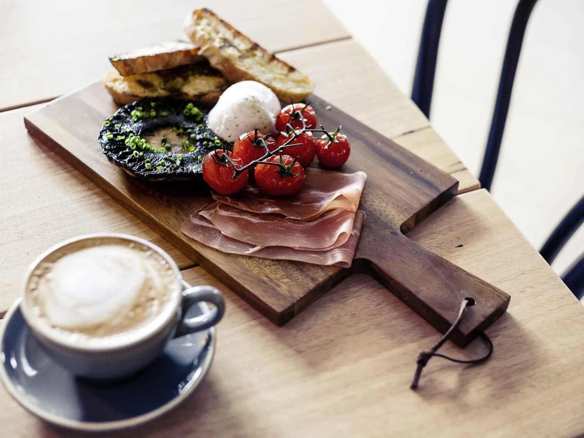 Restaurant/places to eat in Mercure Perth