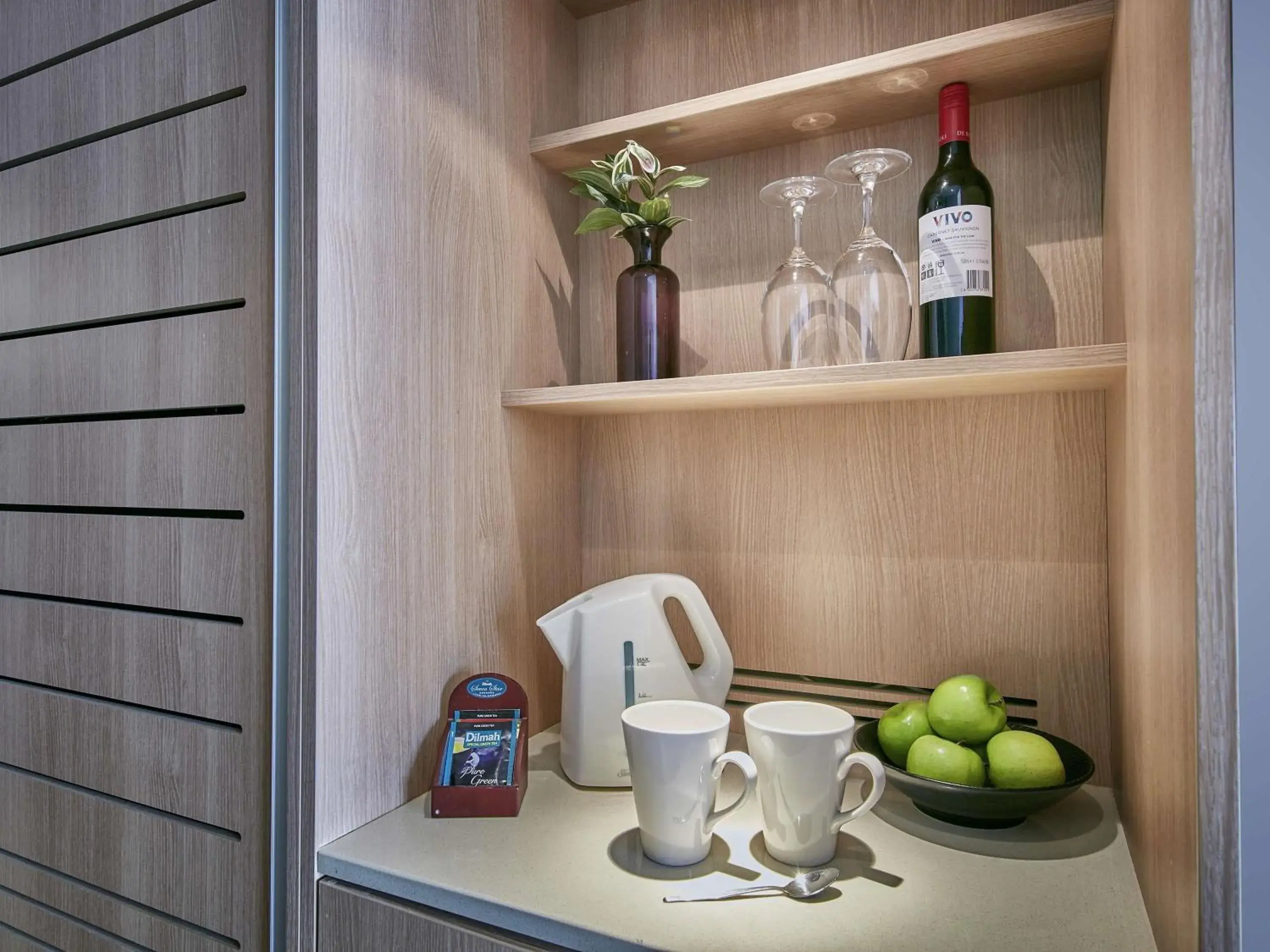 Superior Queen Room in Mercure Perth Superior Queen Room in Mercure Perth