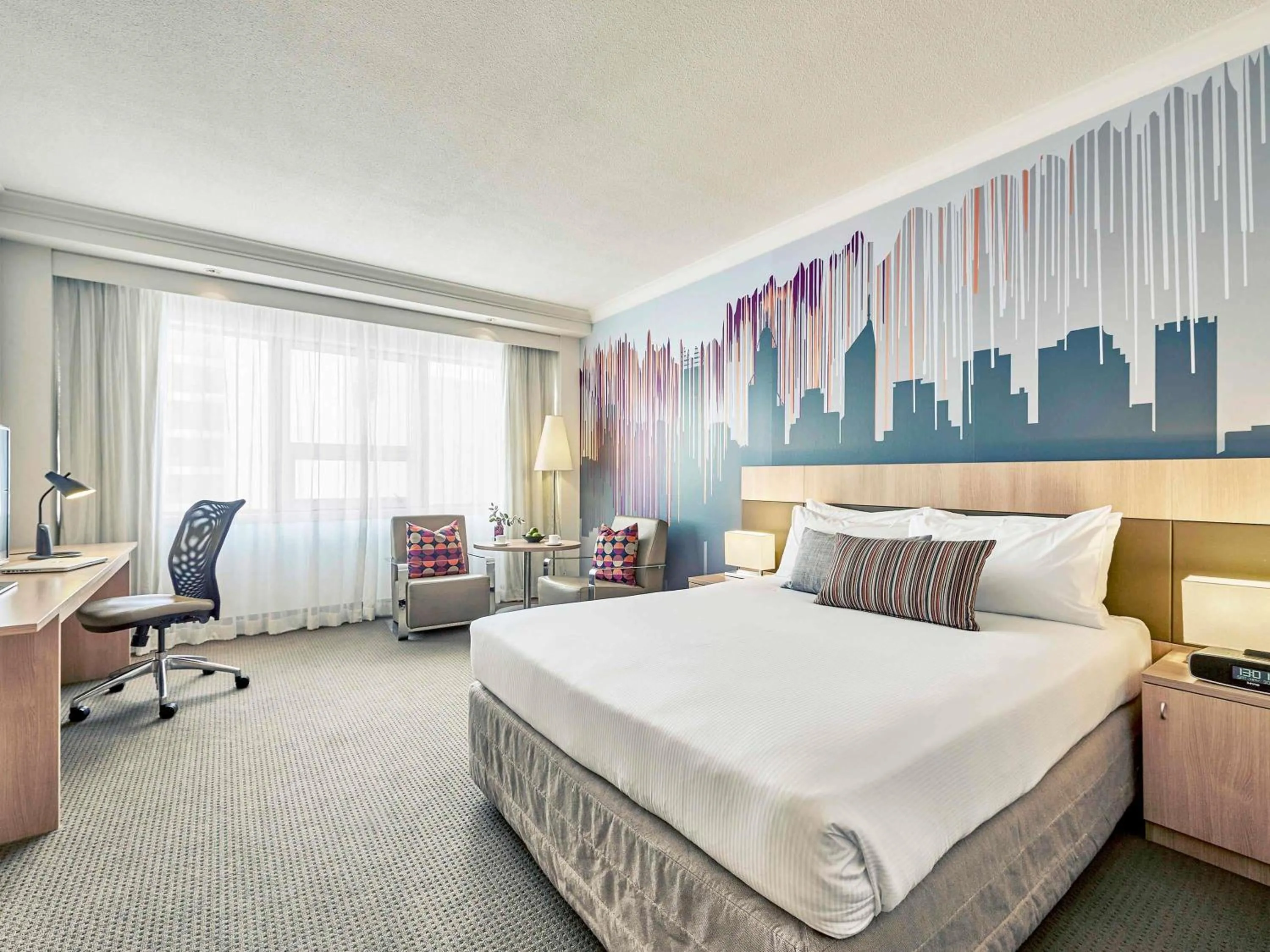 Bedroom, Bed in Mercure Perth