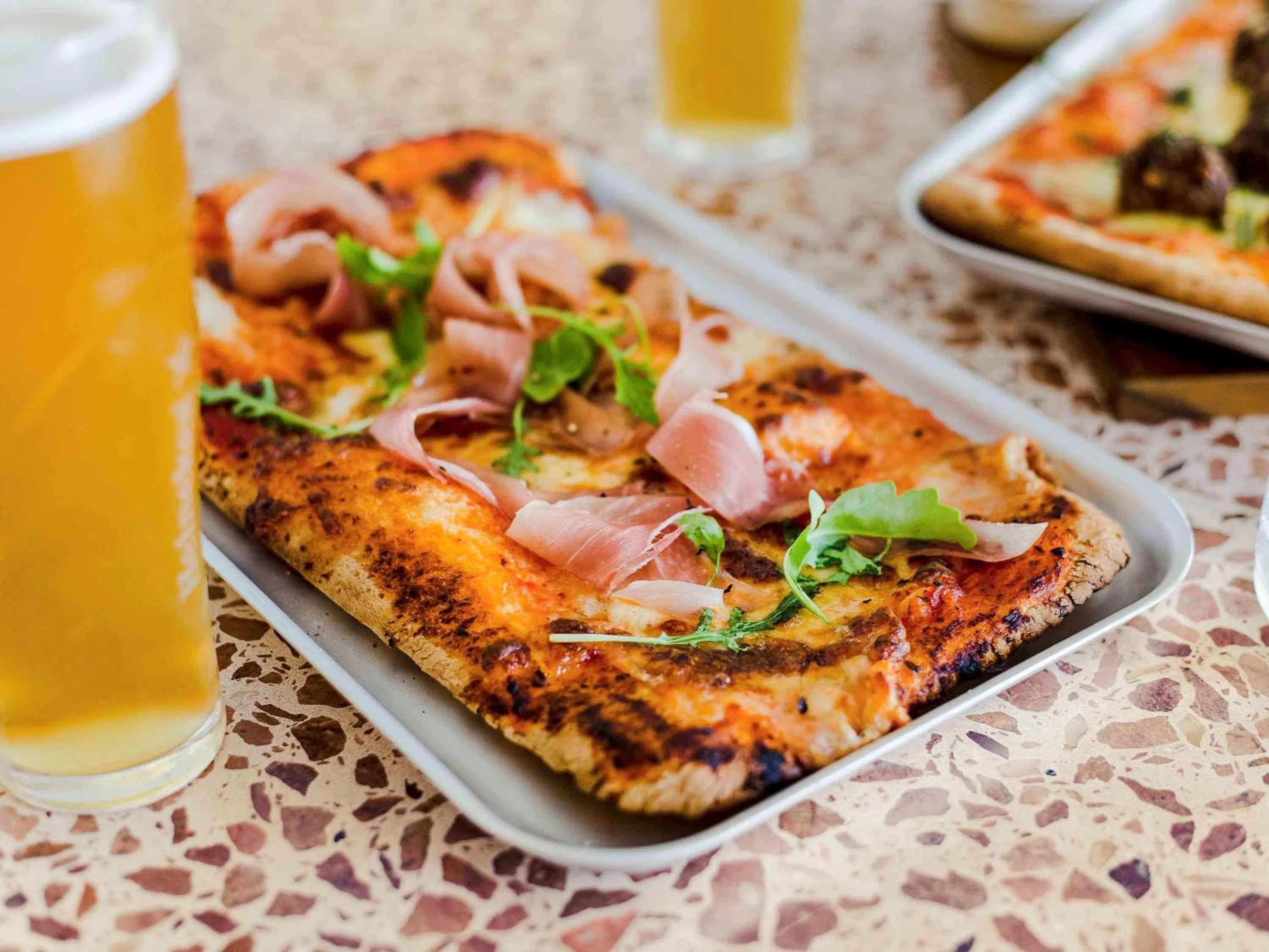 Restaurant/places to eat in Mercure Perth