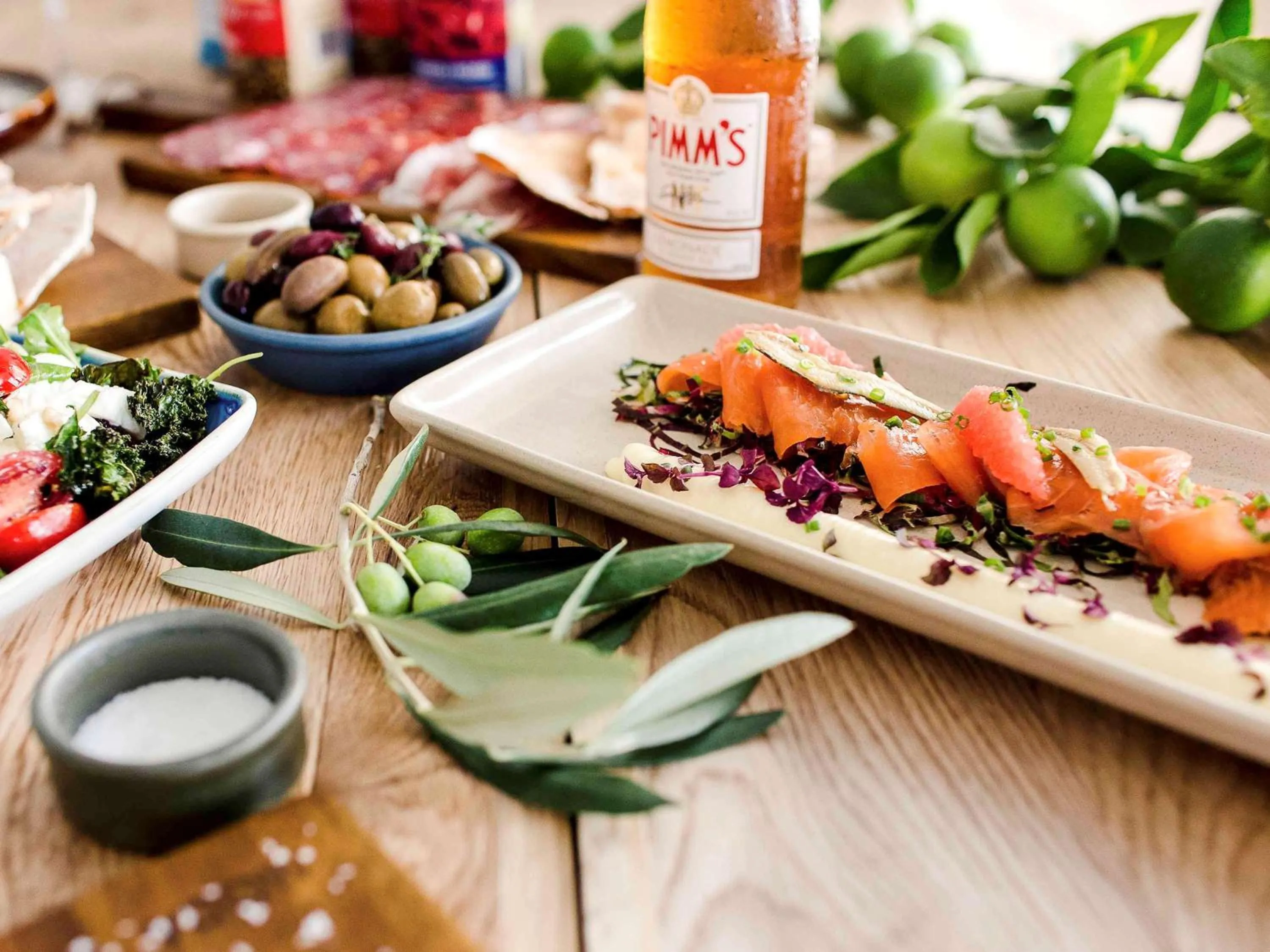 Restaurant/places to eat in Mercure Perth