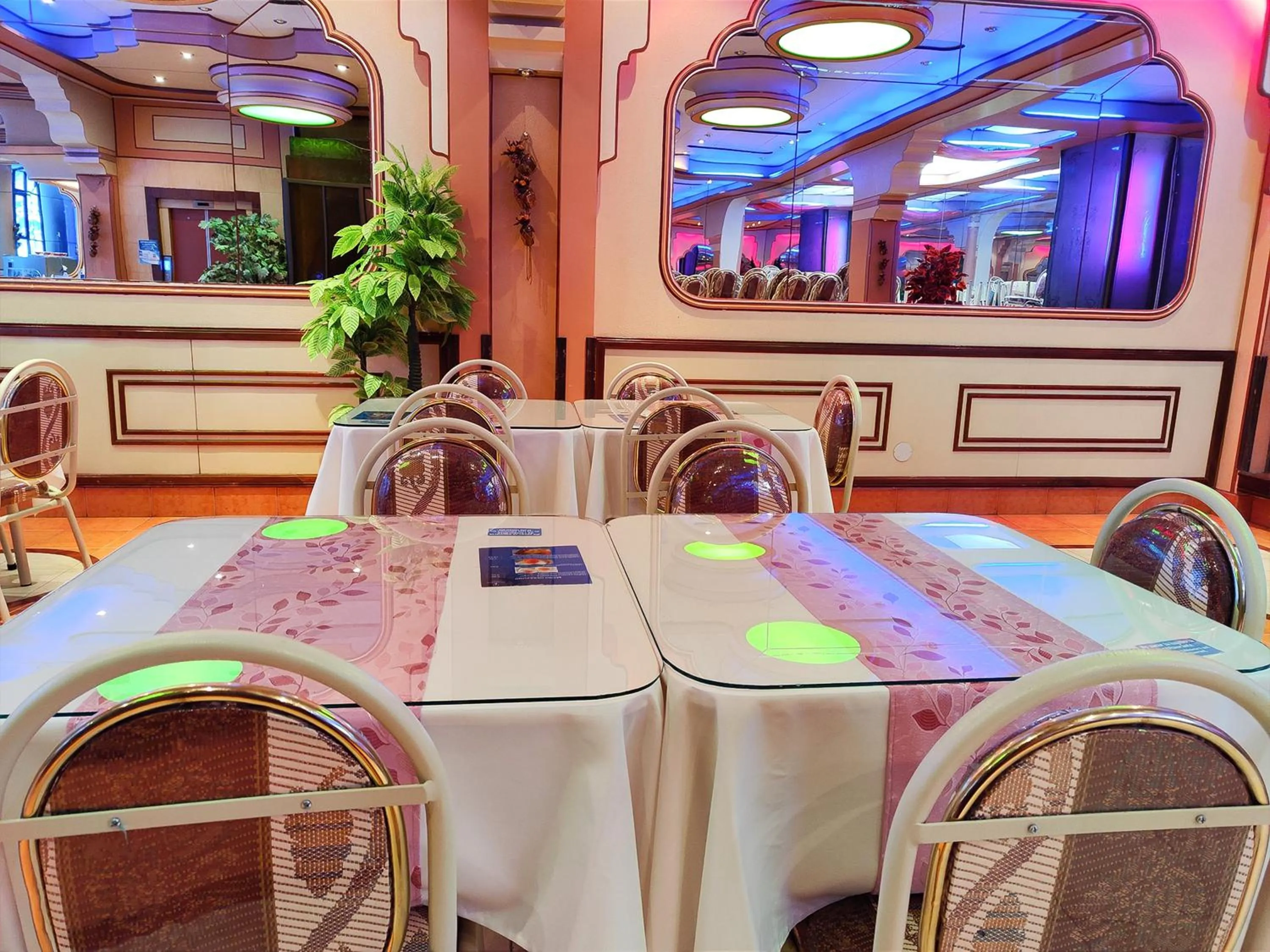 Breakfast in Hotel Diamante Azul