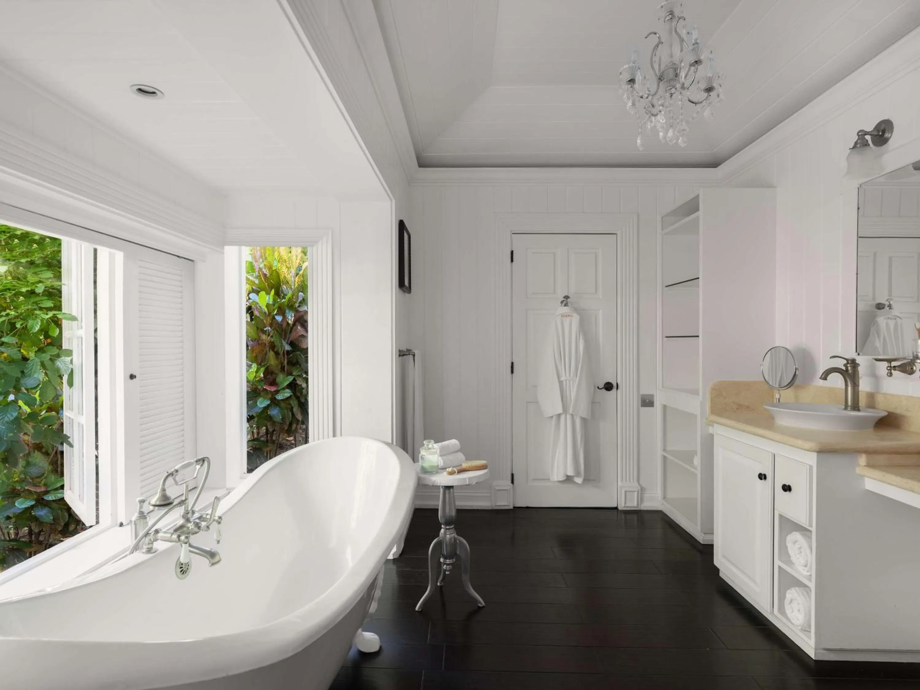 Bathroom in Sugar Beach, A Viceroy Resort