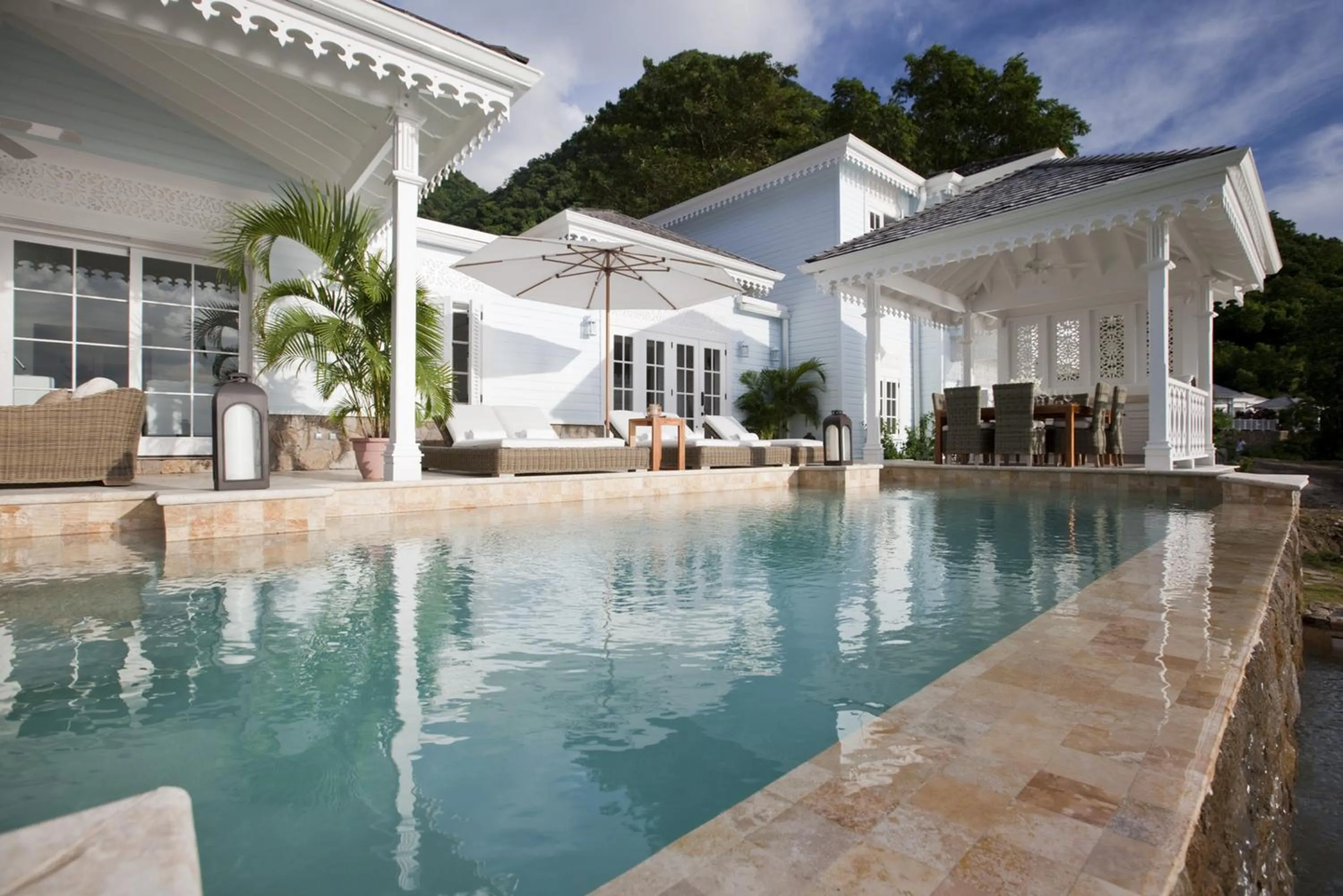 Pool view in Sugar Beach, A Viceroy Resort
