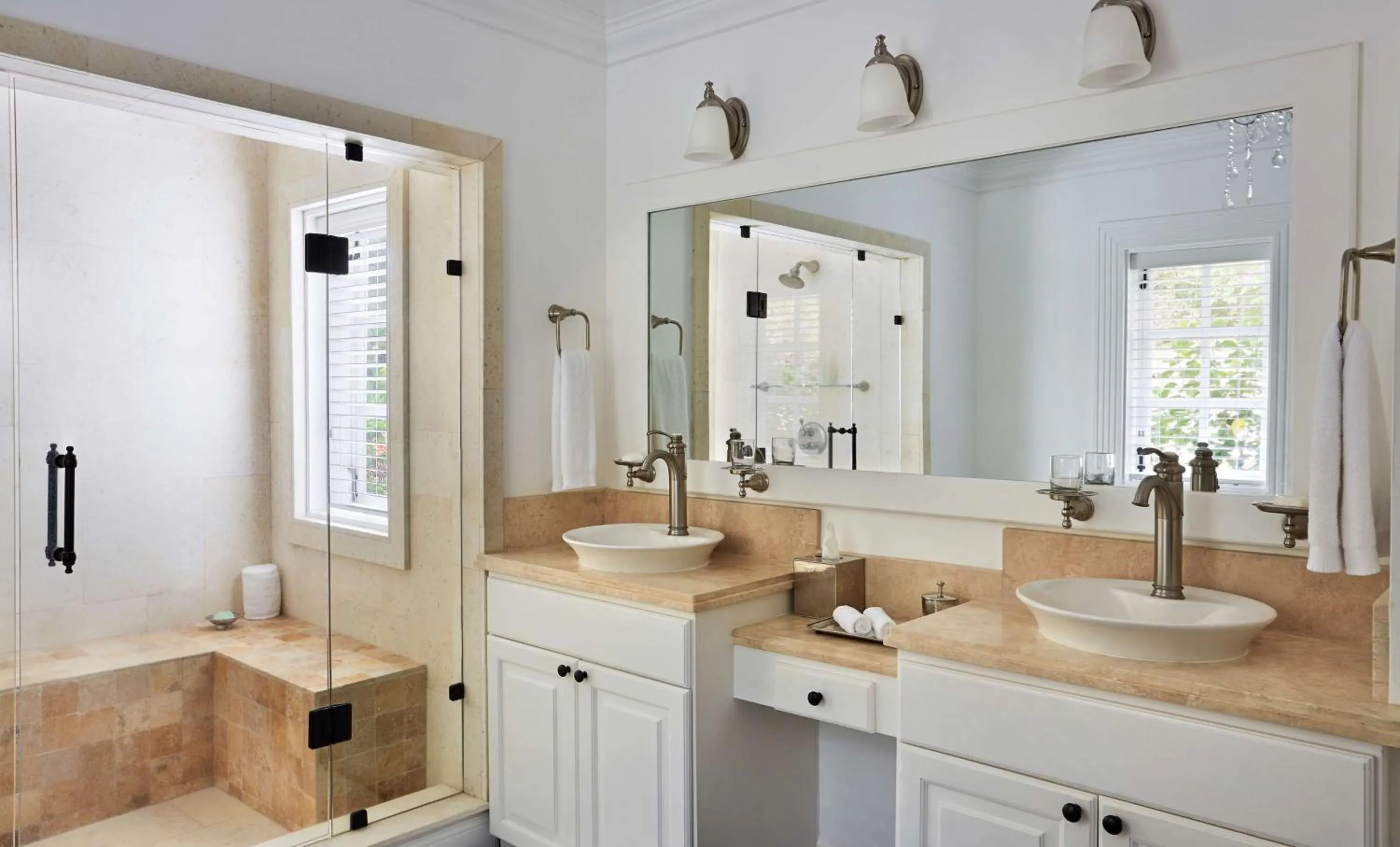 Bathroom in Sugar Beach, A Viceroy Resort