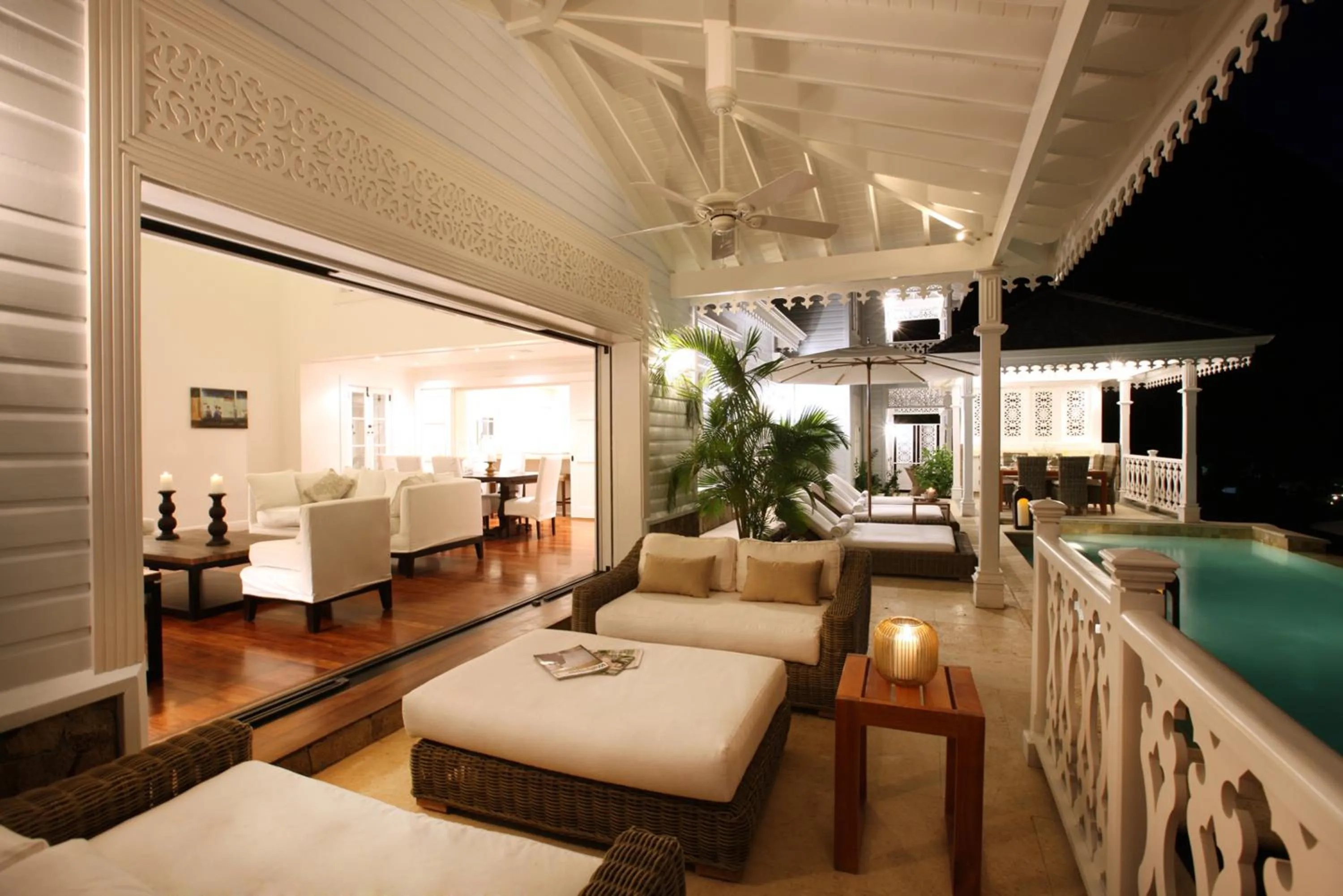 Living room in Sugar Beach, A Viceroy Resort