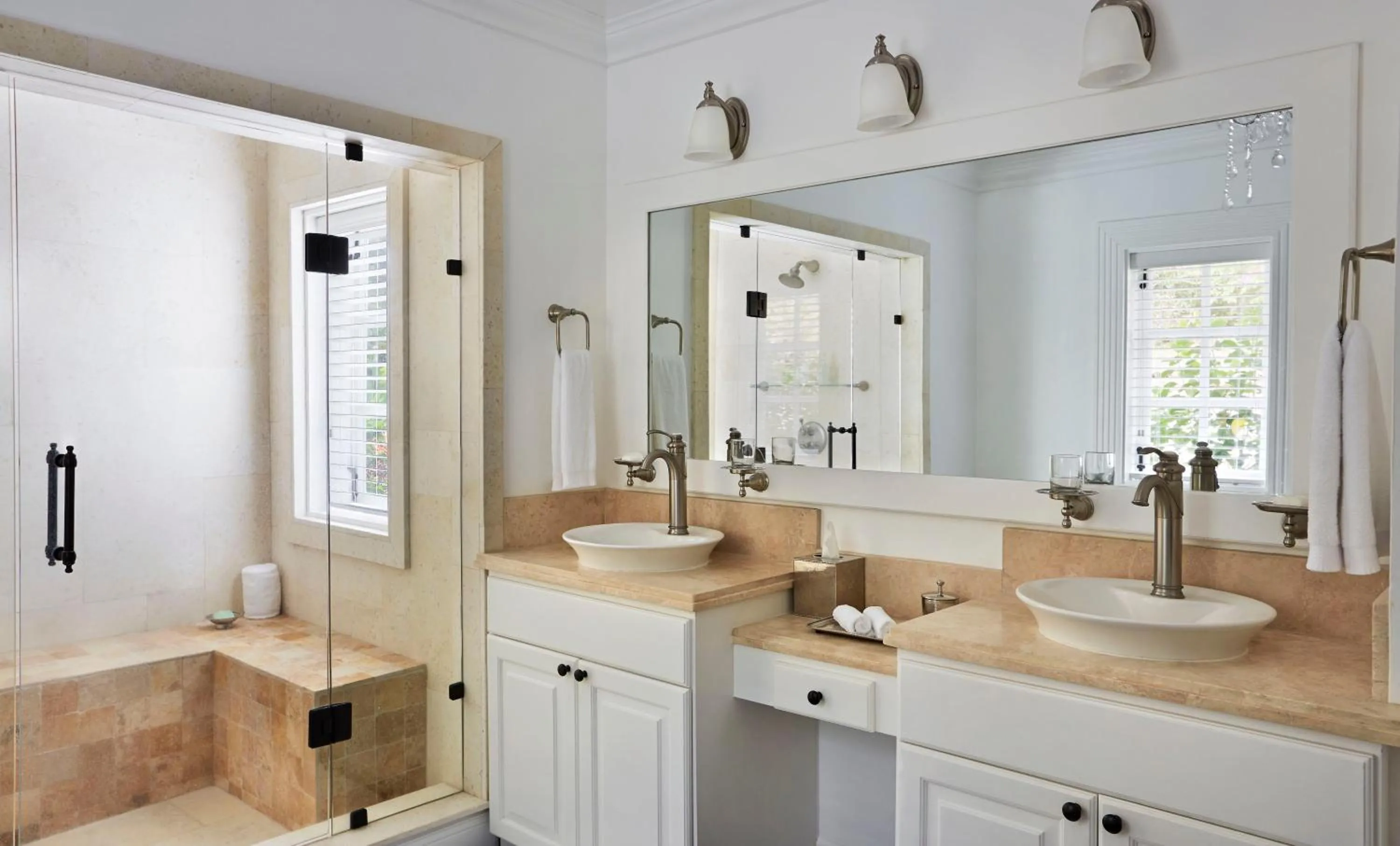 Bathroom in Sugar Beach, A Viceroy Resort