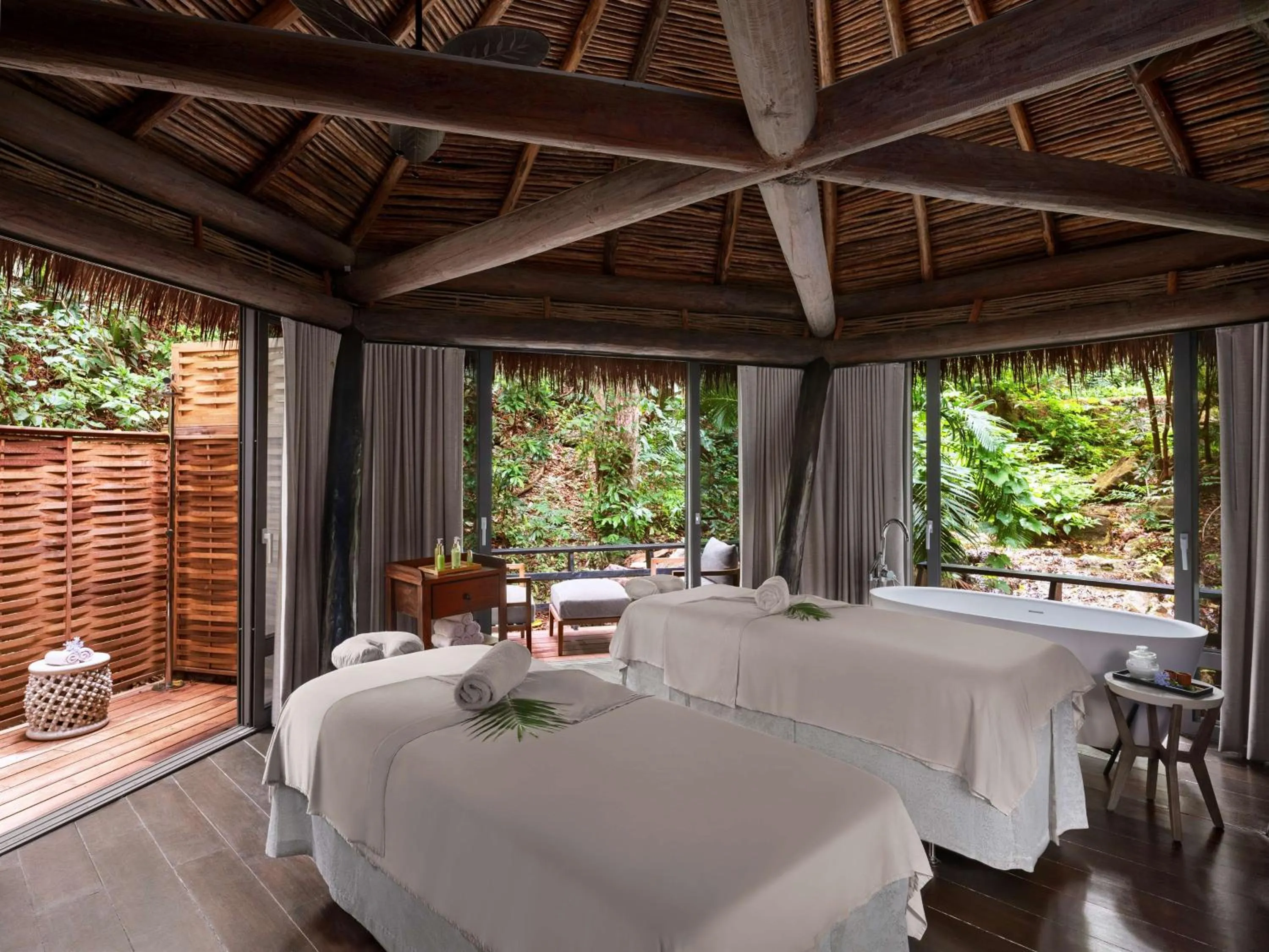 Spa and wellness centre/facilities in Sugar Beach, A Viceroy Resort