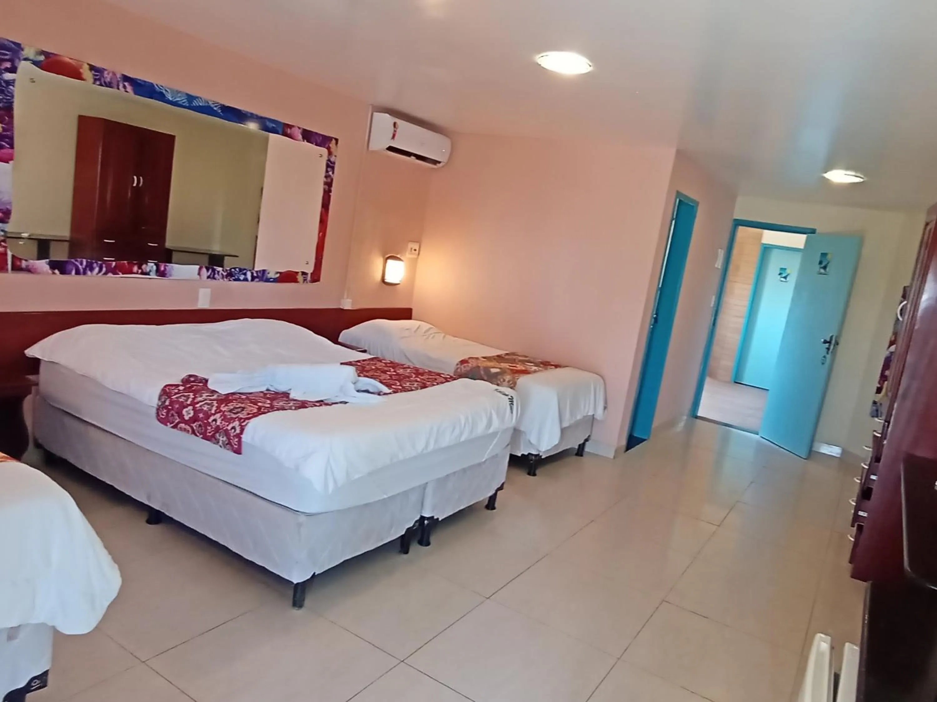 Photo of the whole room, Bed in Beira Mar Porto de Galinhas Hotel