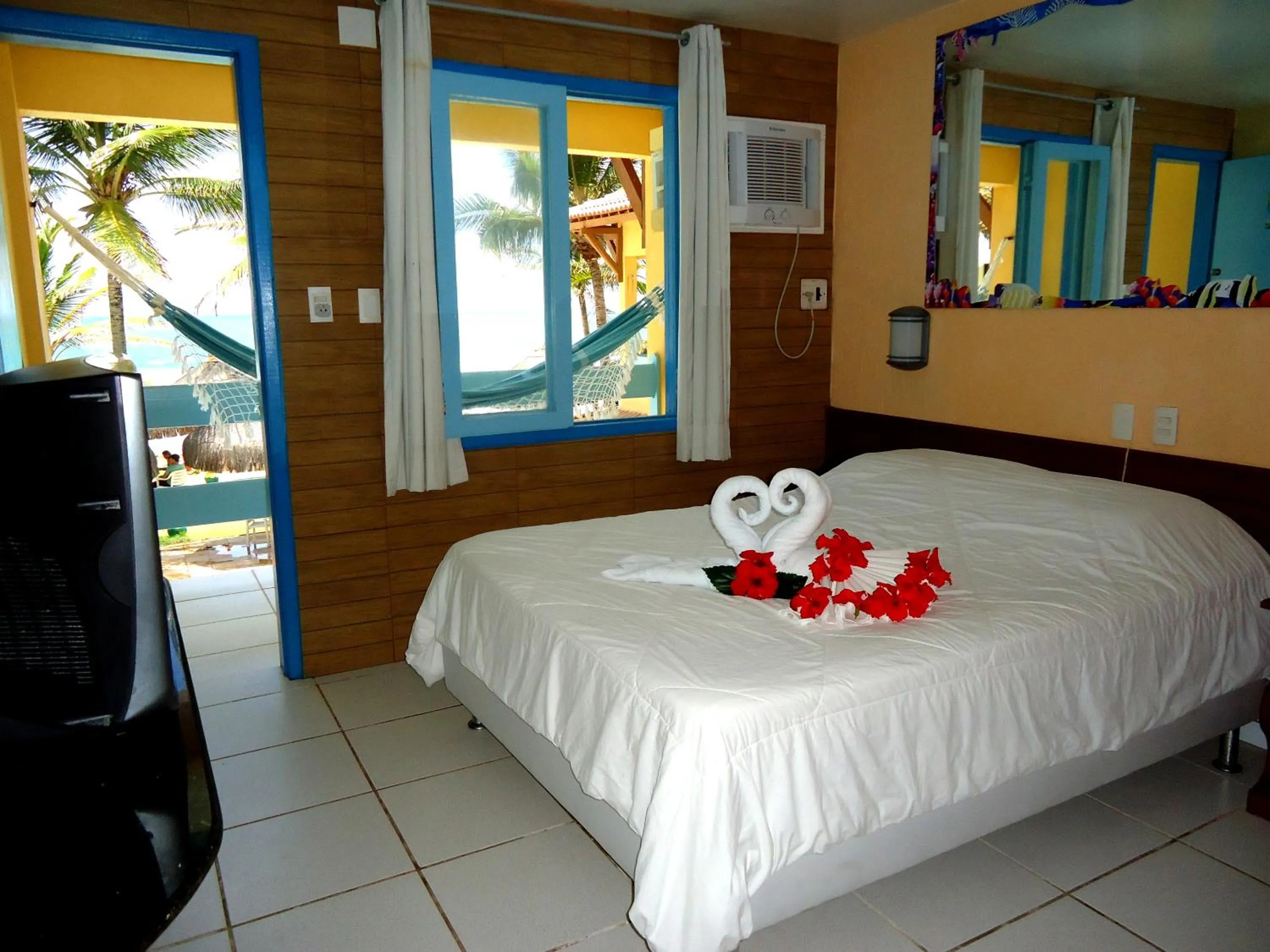 Photo of the whole room, Bed in Beira Mar Porto de Galinhas Hotel