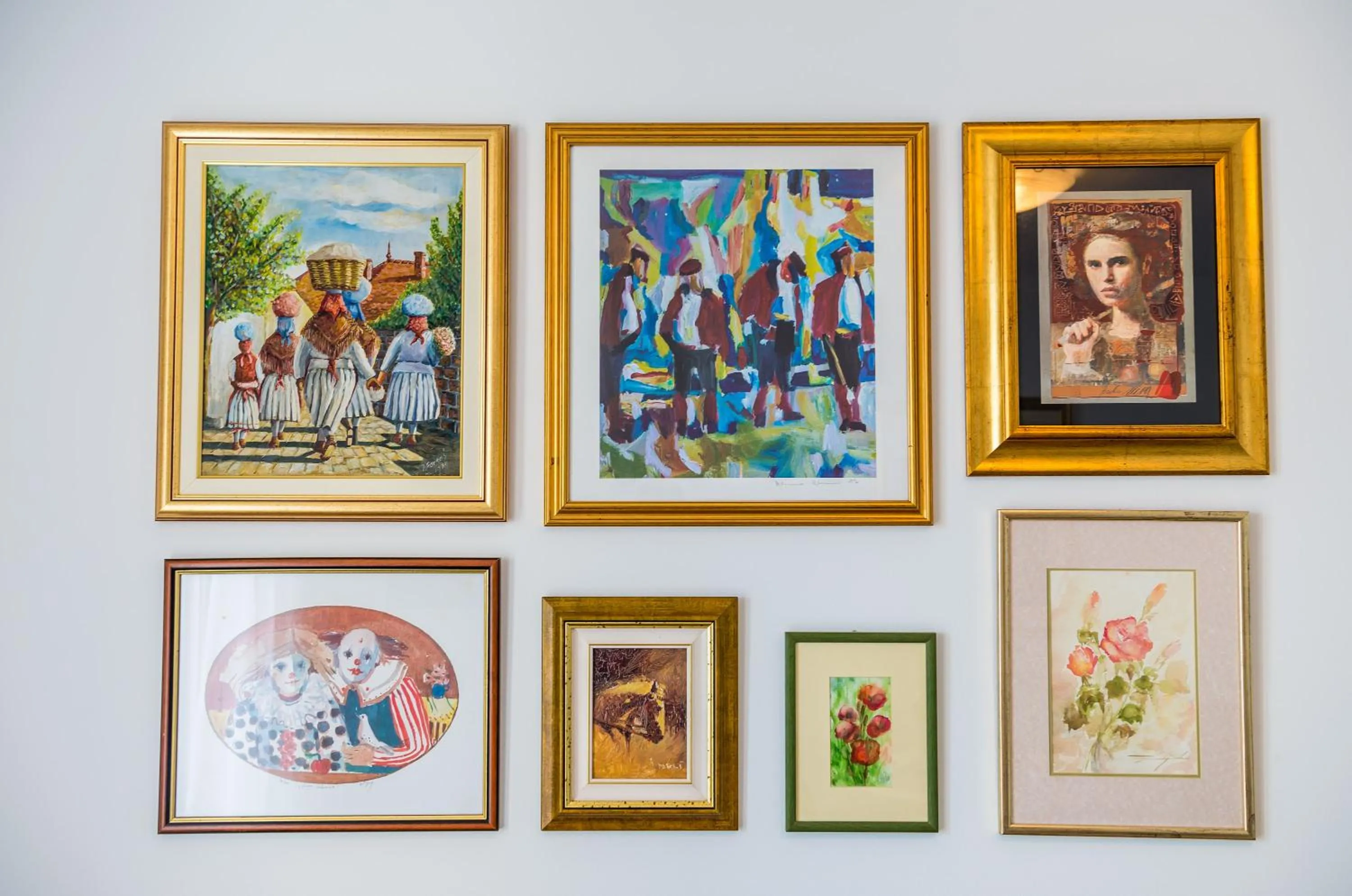 Decorative detail in Apartments Lazarin