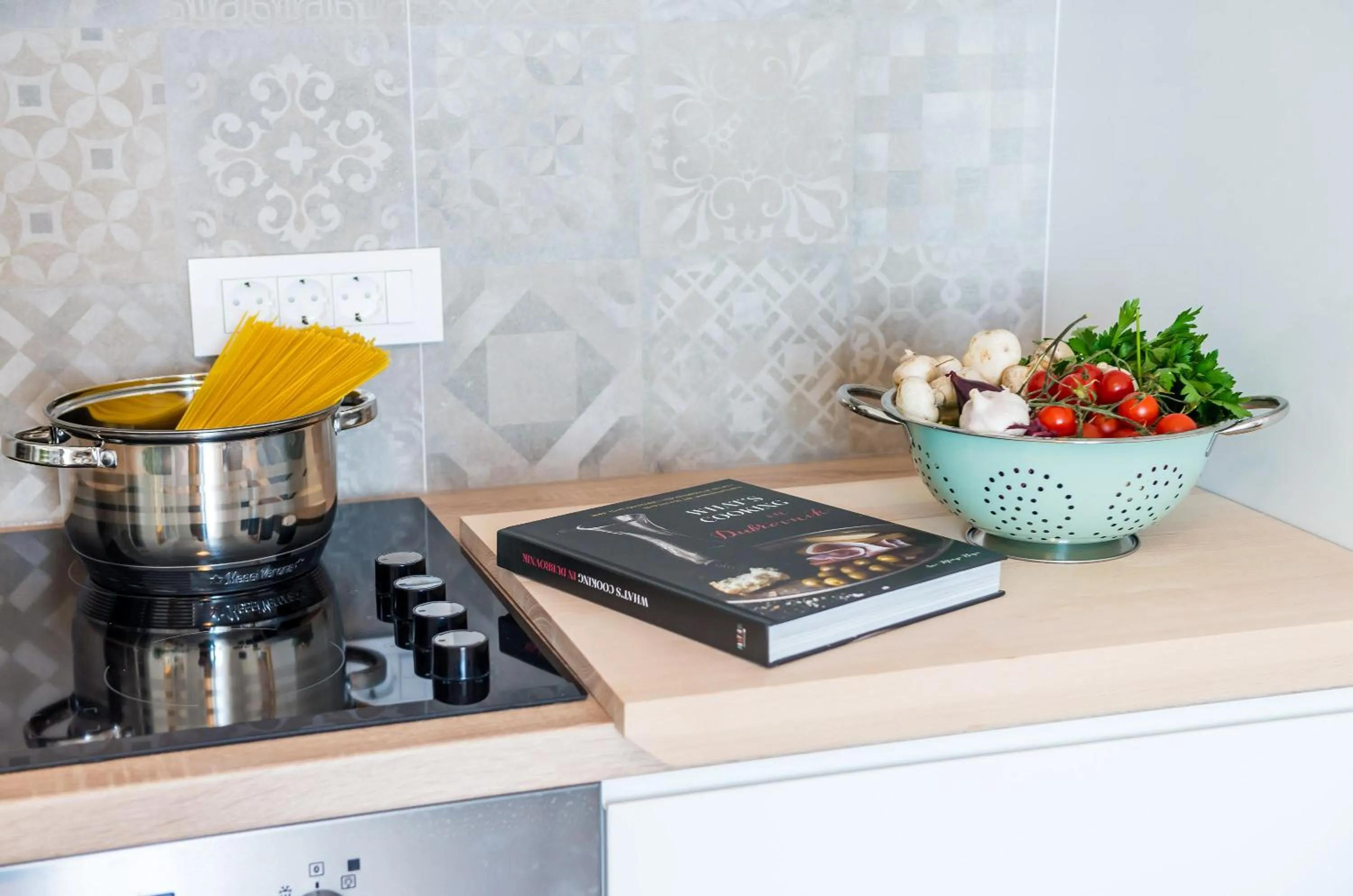 Decorative detail in Apartments Lazarin