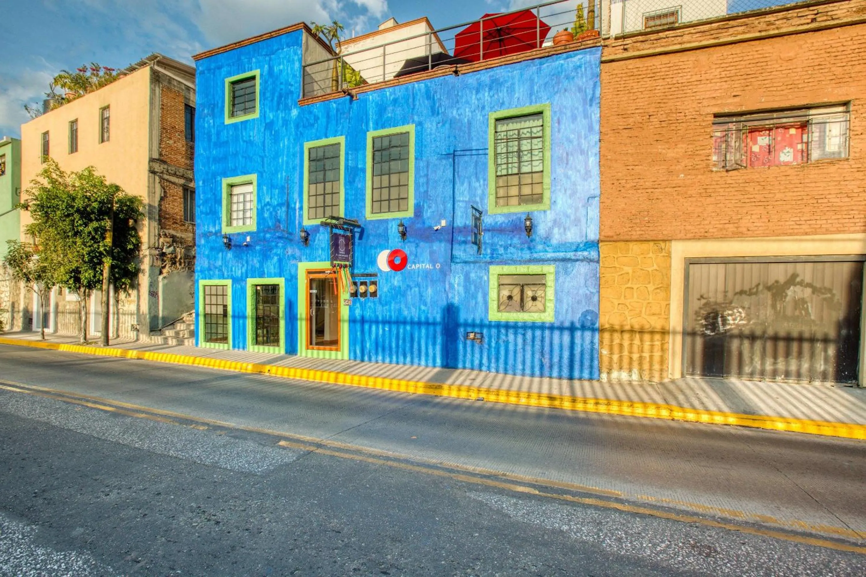 Facade/entrance, Property Building in Capital O El Andariego, Oaxaca