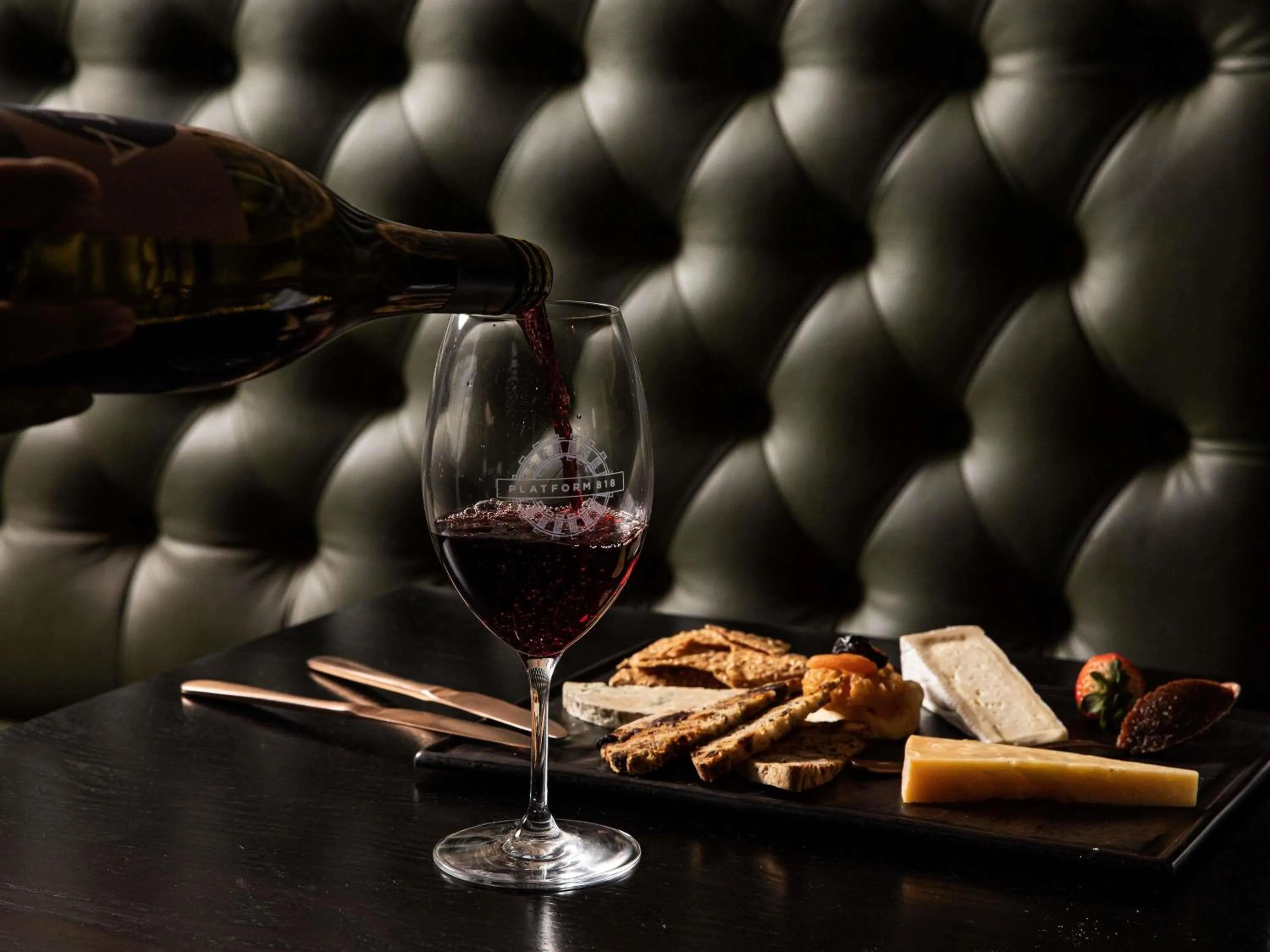 Restaurant/places to eat in Mercure Sydney