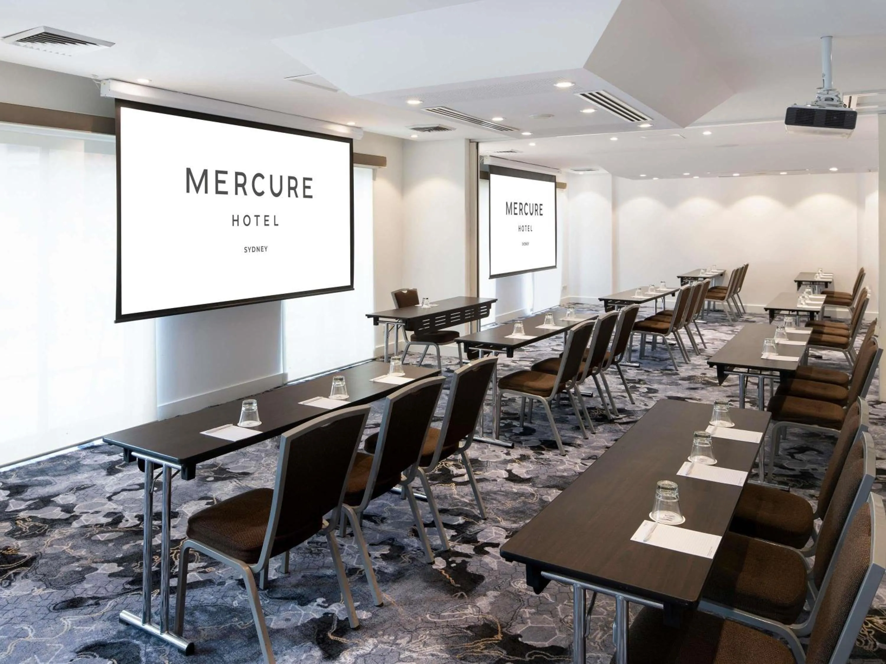 Meeting/conference room in Mercure Sydney