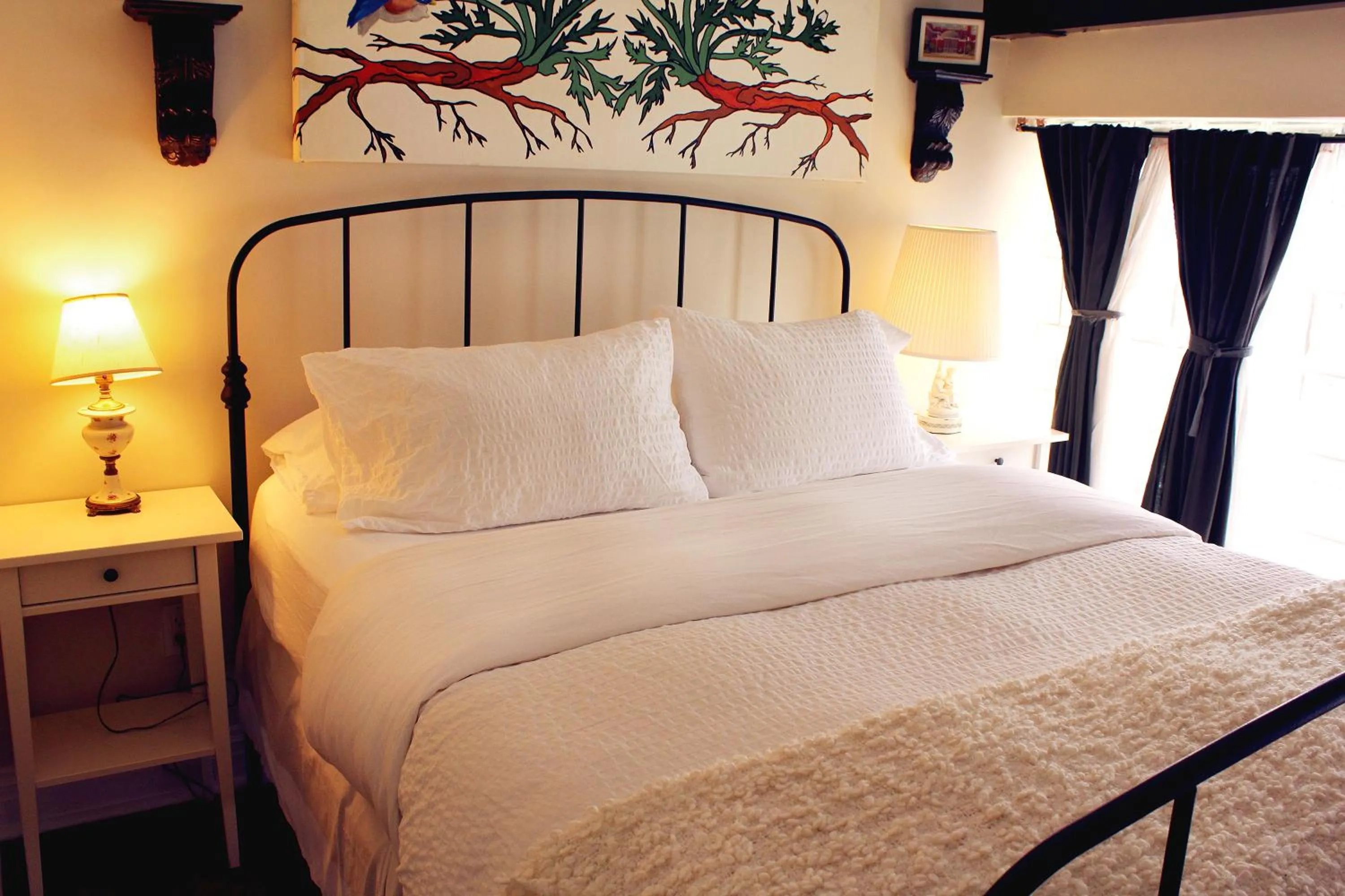 Bedroom, Bed in The Box House Hotel