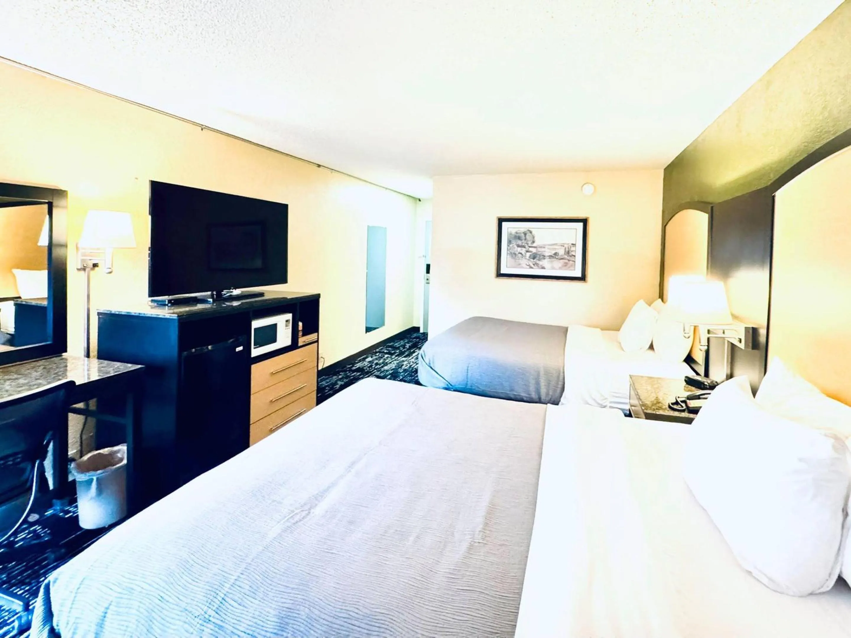 Bedroom, Bed in Quality Inn Conference Center Logansport