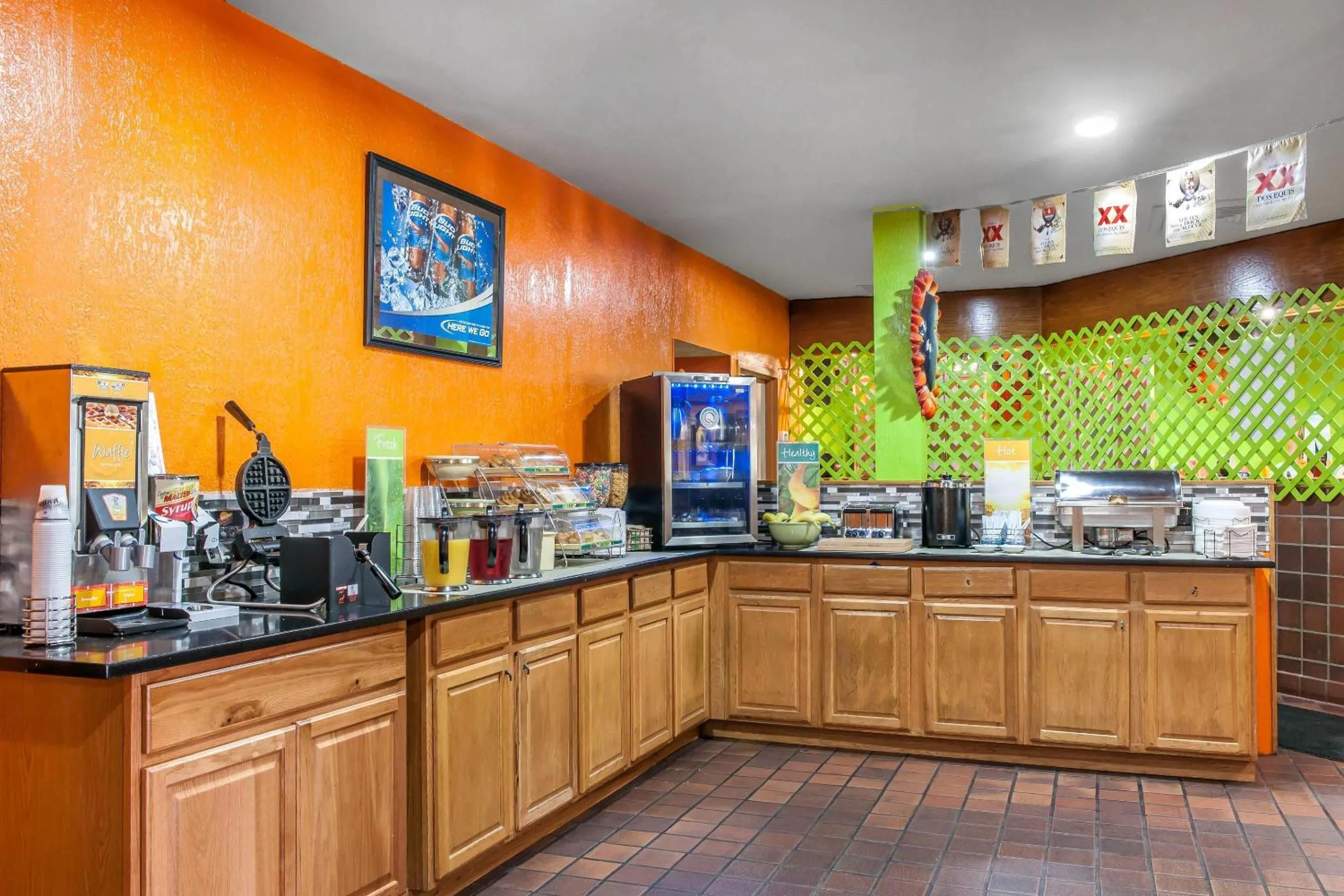 Breakfast in Quality Inn Conference Center Logansport