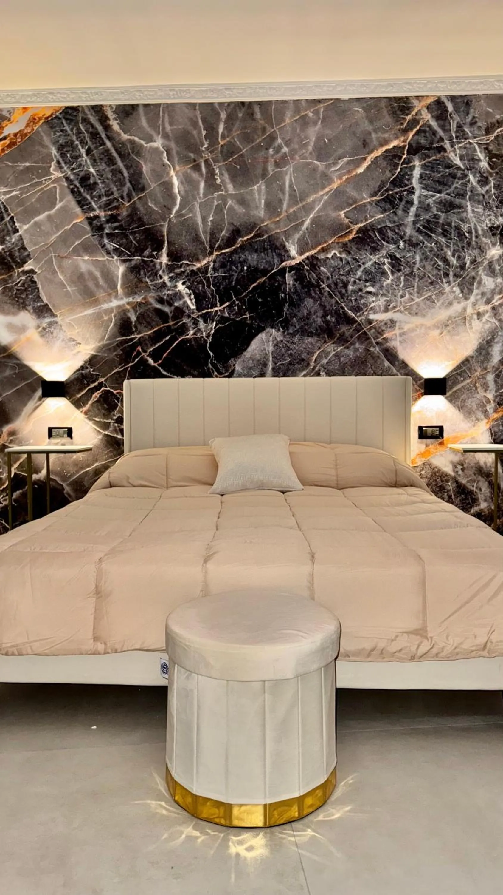 Bed in Cannatella's Mansion