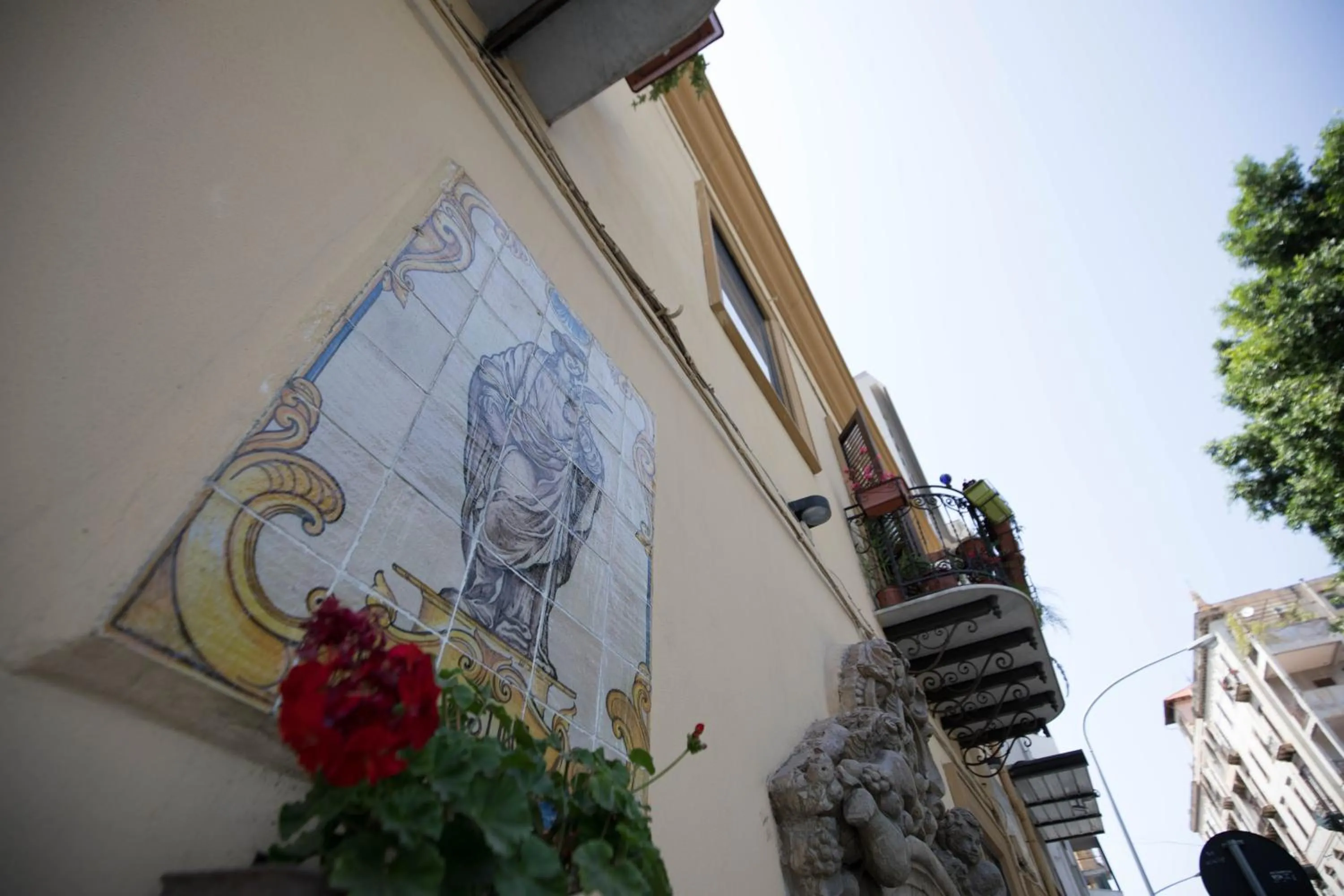 Property building in Cannatella's Mansion