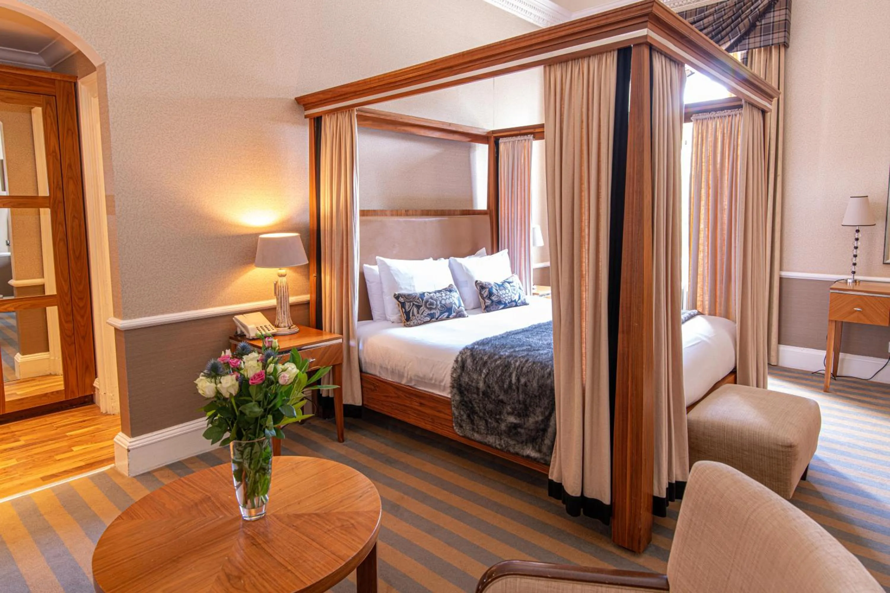 Bedroom, Bed in Dunkeld House Hotel