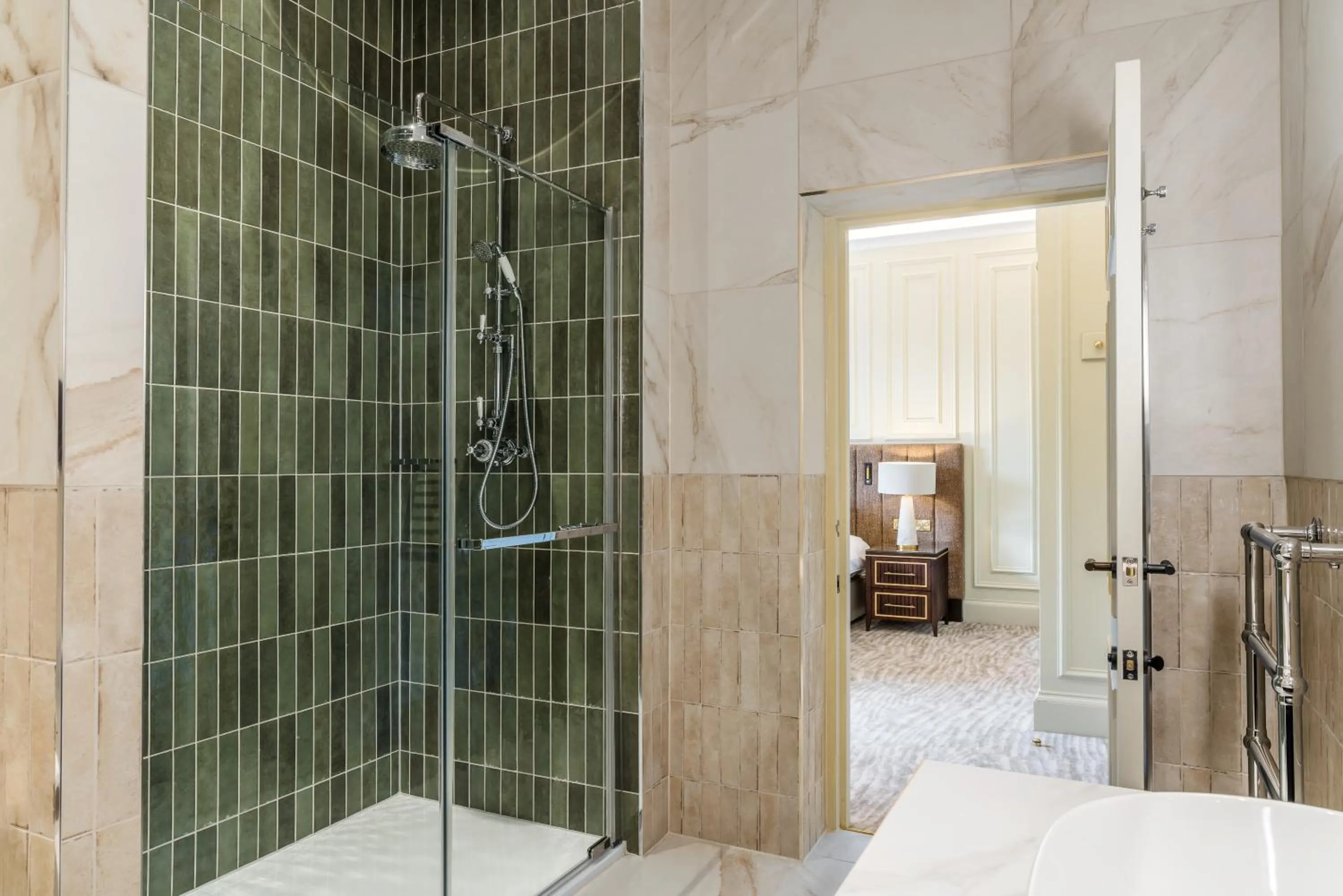 Shower in Dunkeld House Hotel