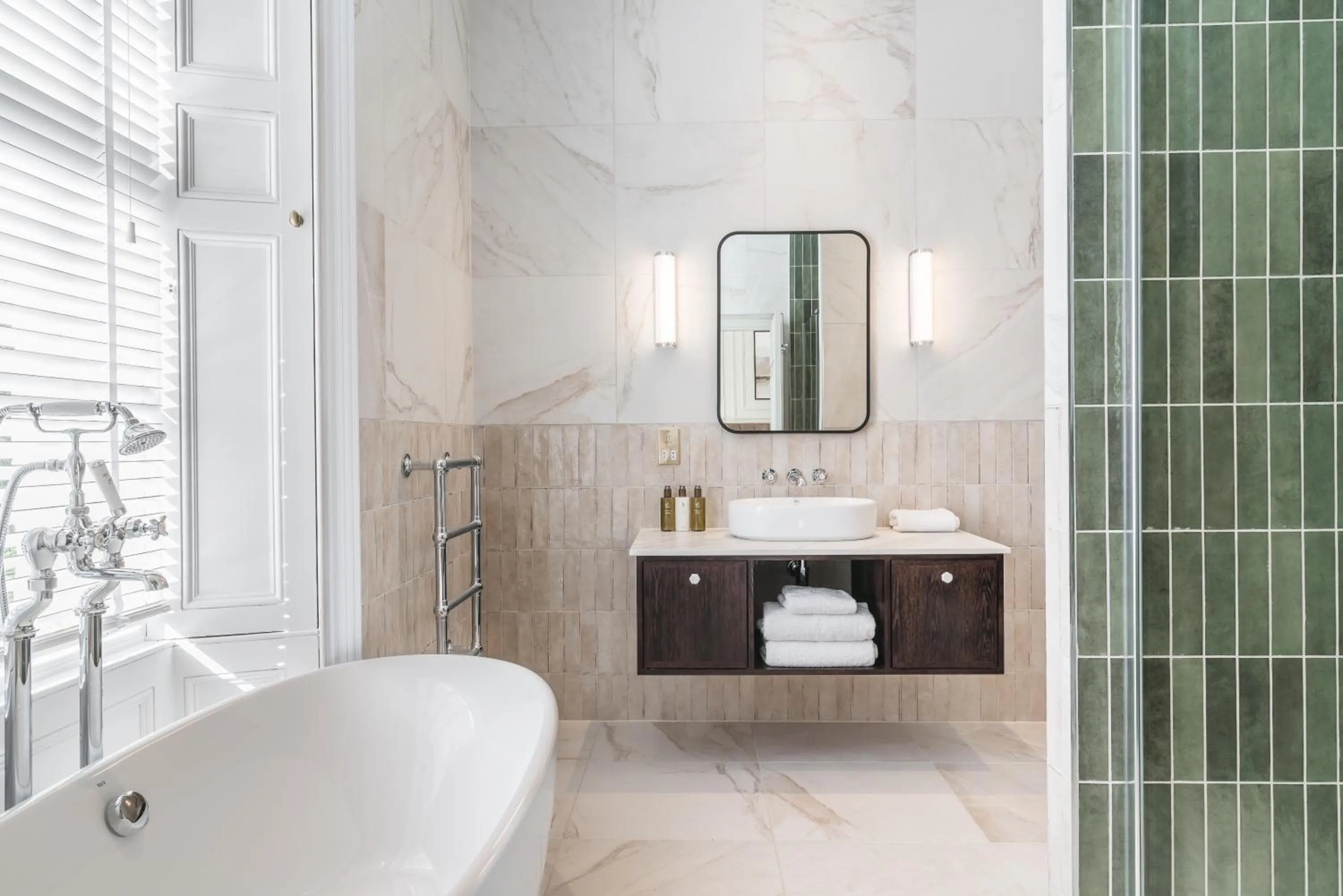 Bathroom in Dunkeld House Hotel