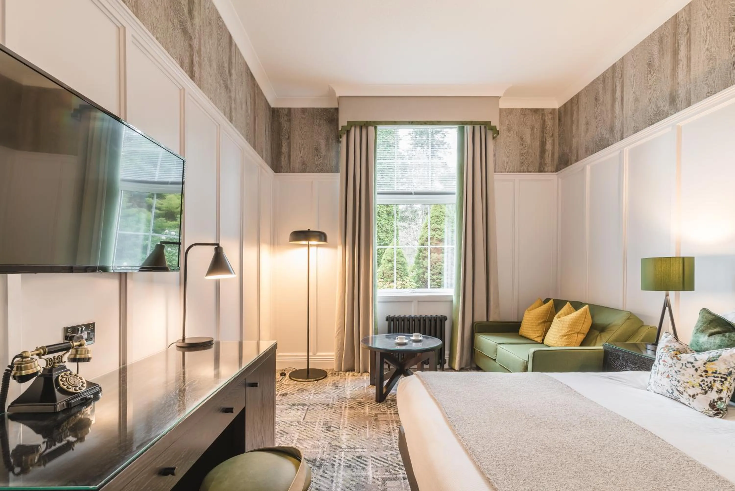 Bed in Dunkeld House Hotel