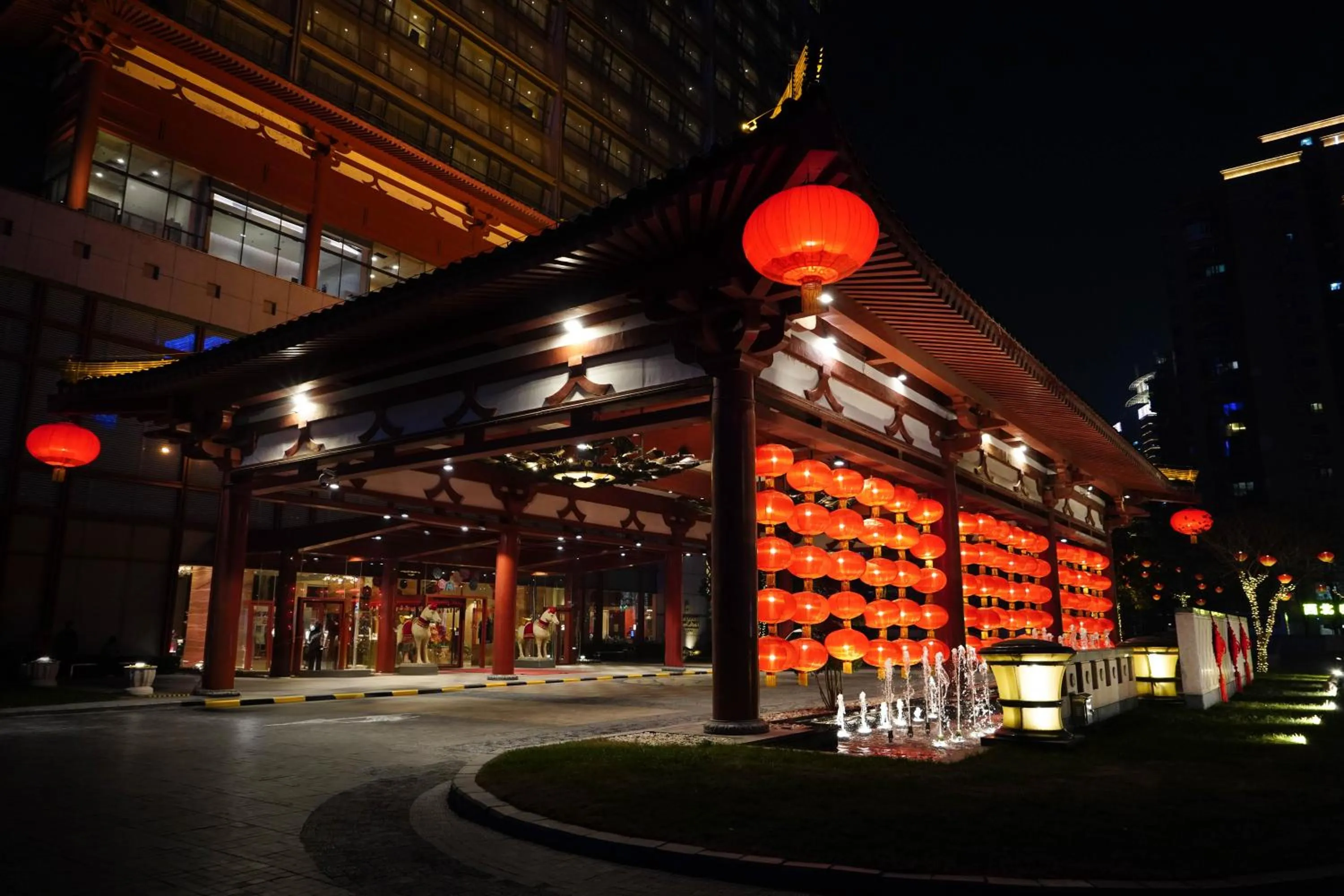 Property building in Shangri-La Xian