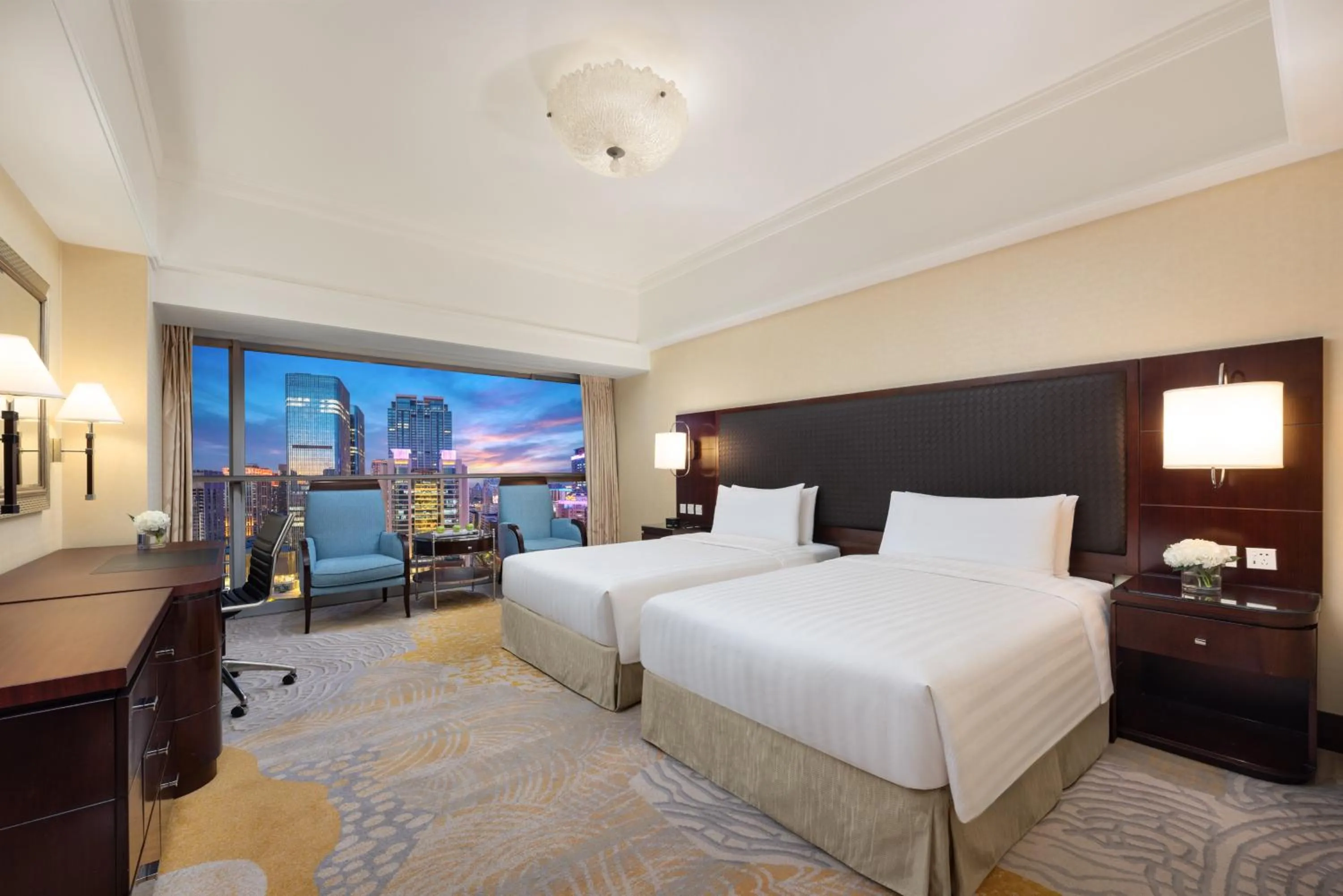 Night, Bed in Shangri-La Xian