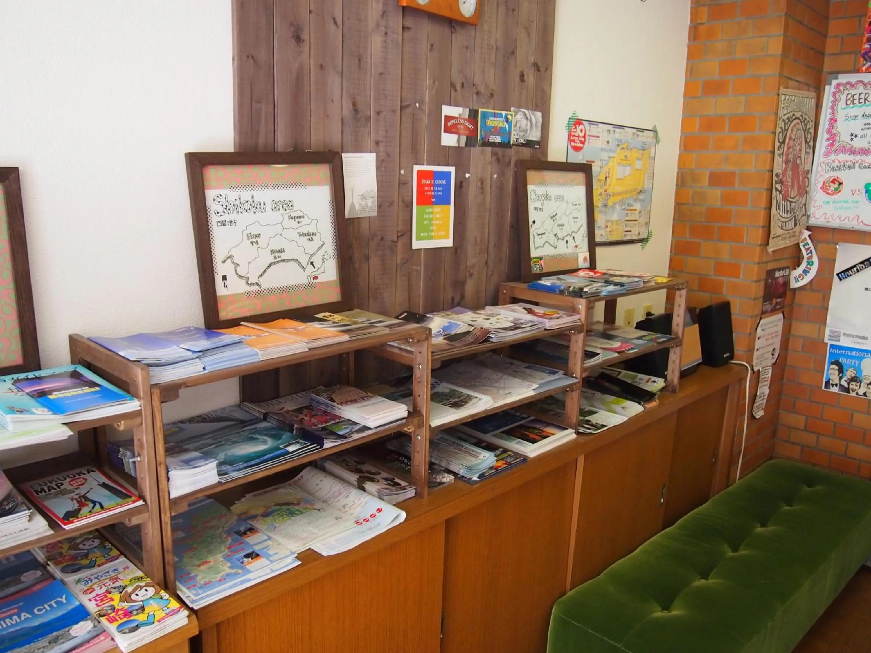 Lobby or reception in J-Hoppers Hiroshima Guesthouse