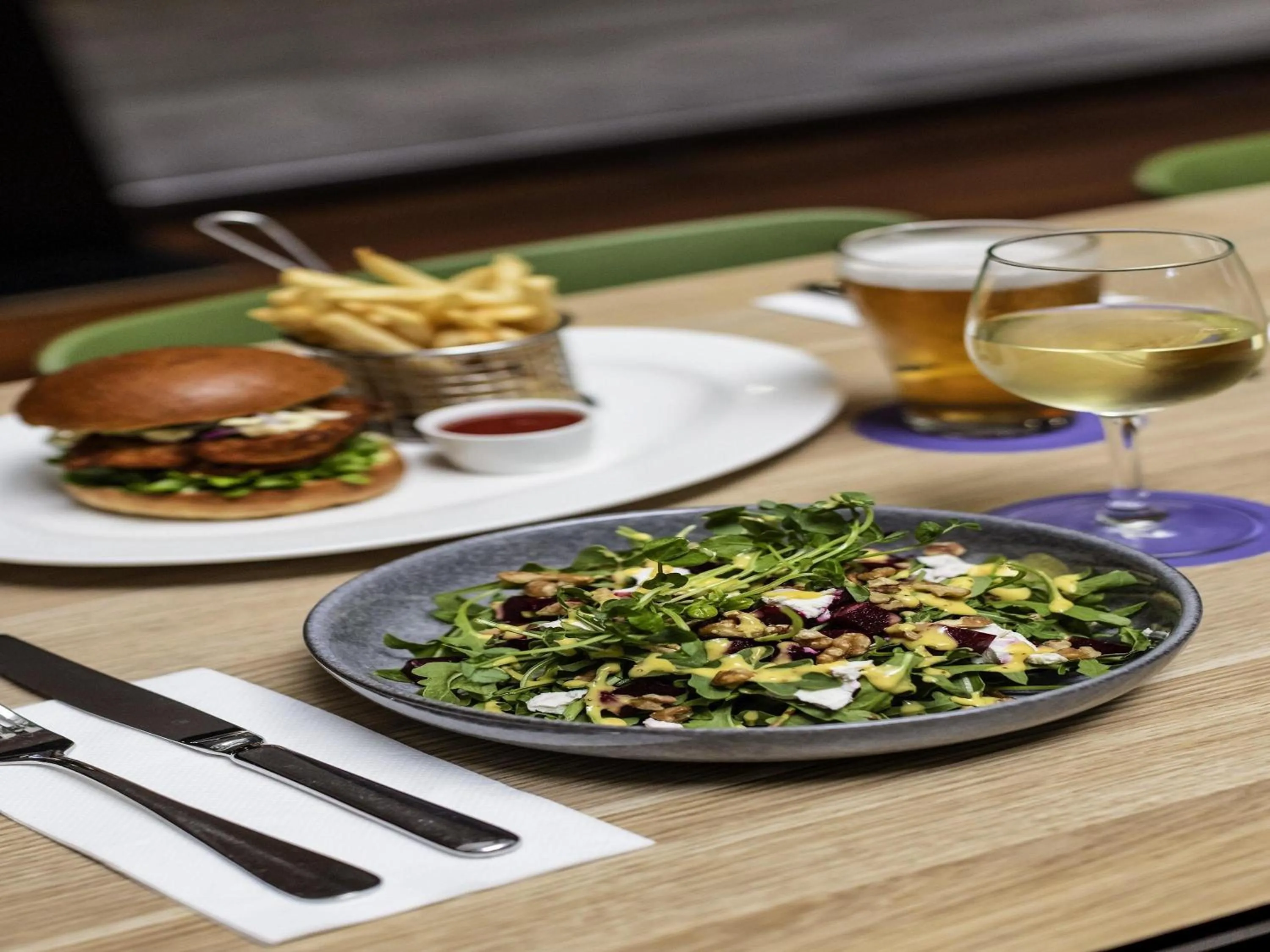 Lounge or bar in Novotel Darwin CBD