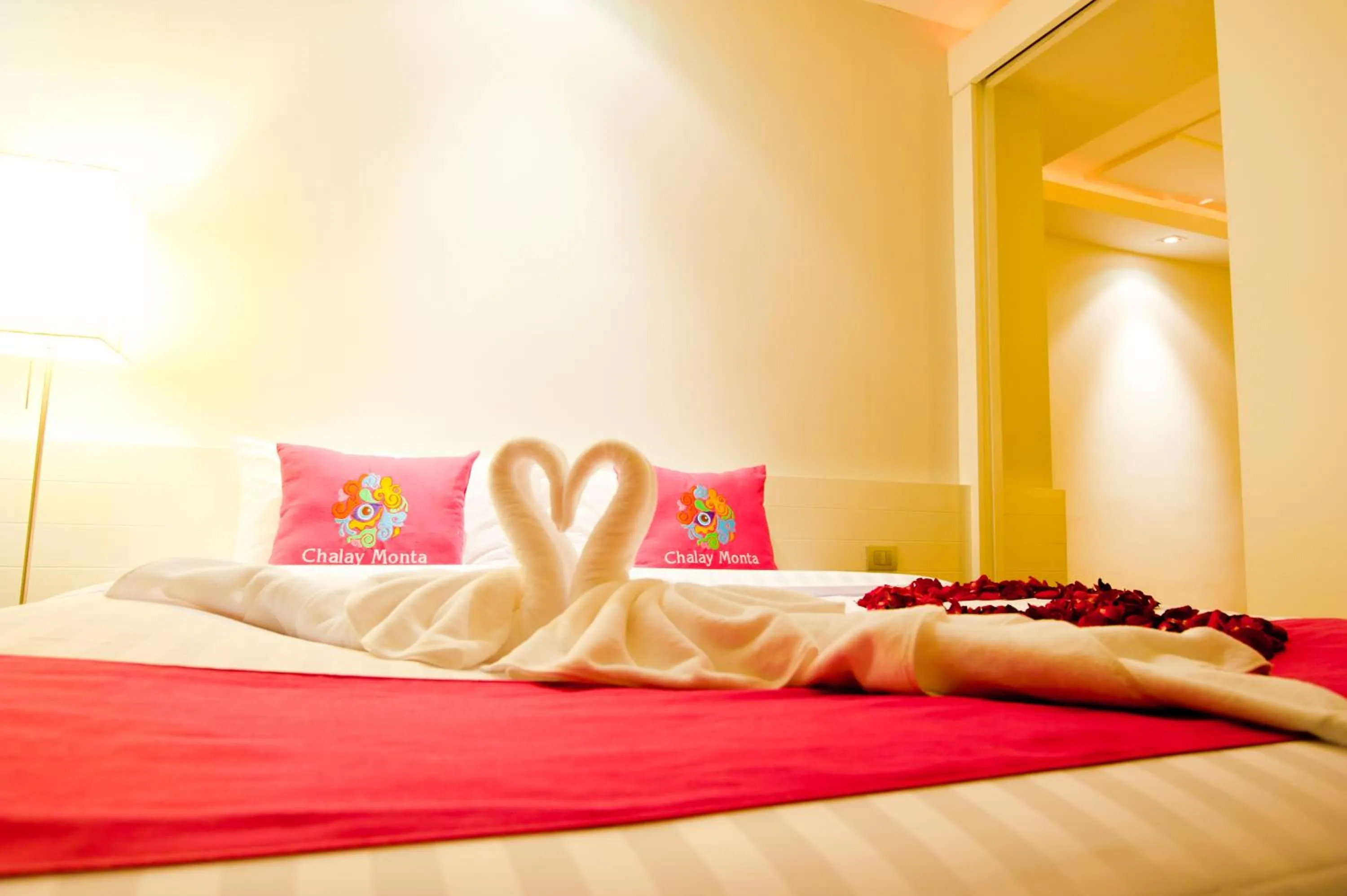 Decorative detail, Bed in Chalay Monta