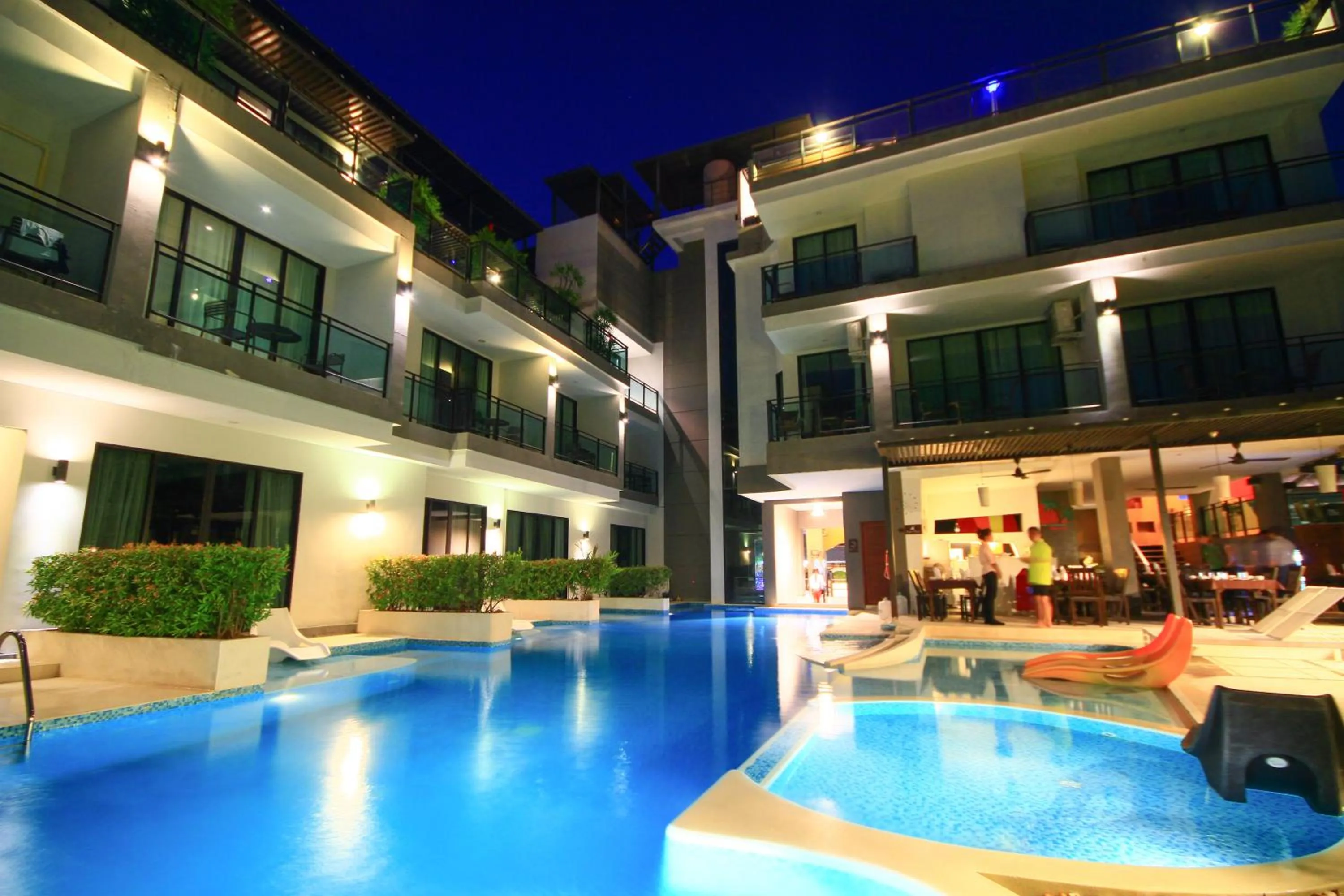 Pool view in Chalay Monta