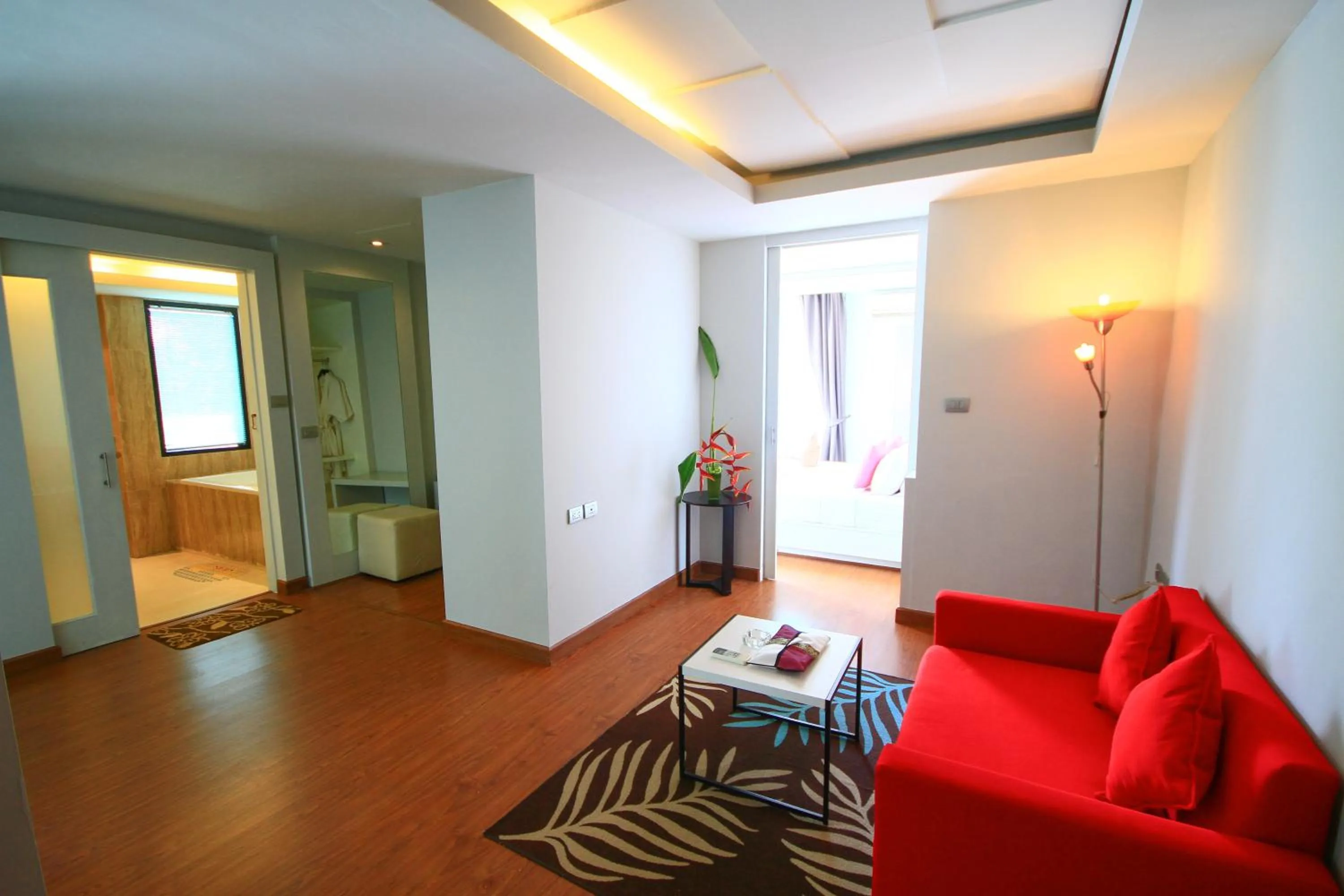 Photo of the whole room in Chalay Monta