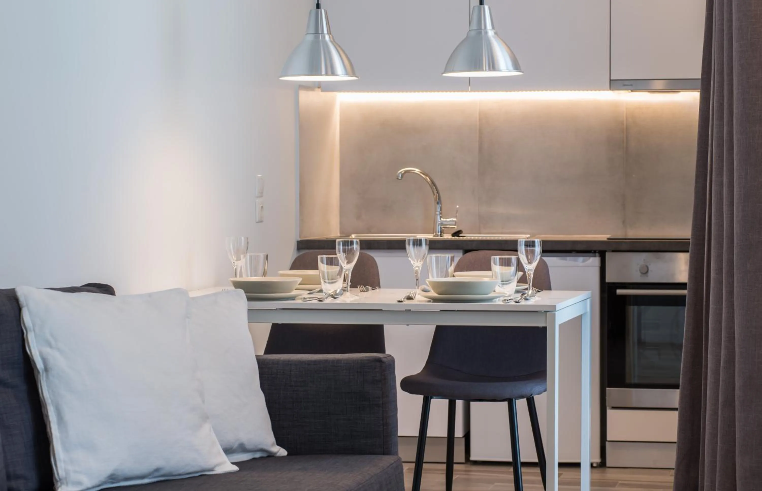 Decorative detail in Spot Apart