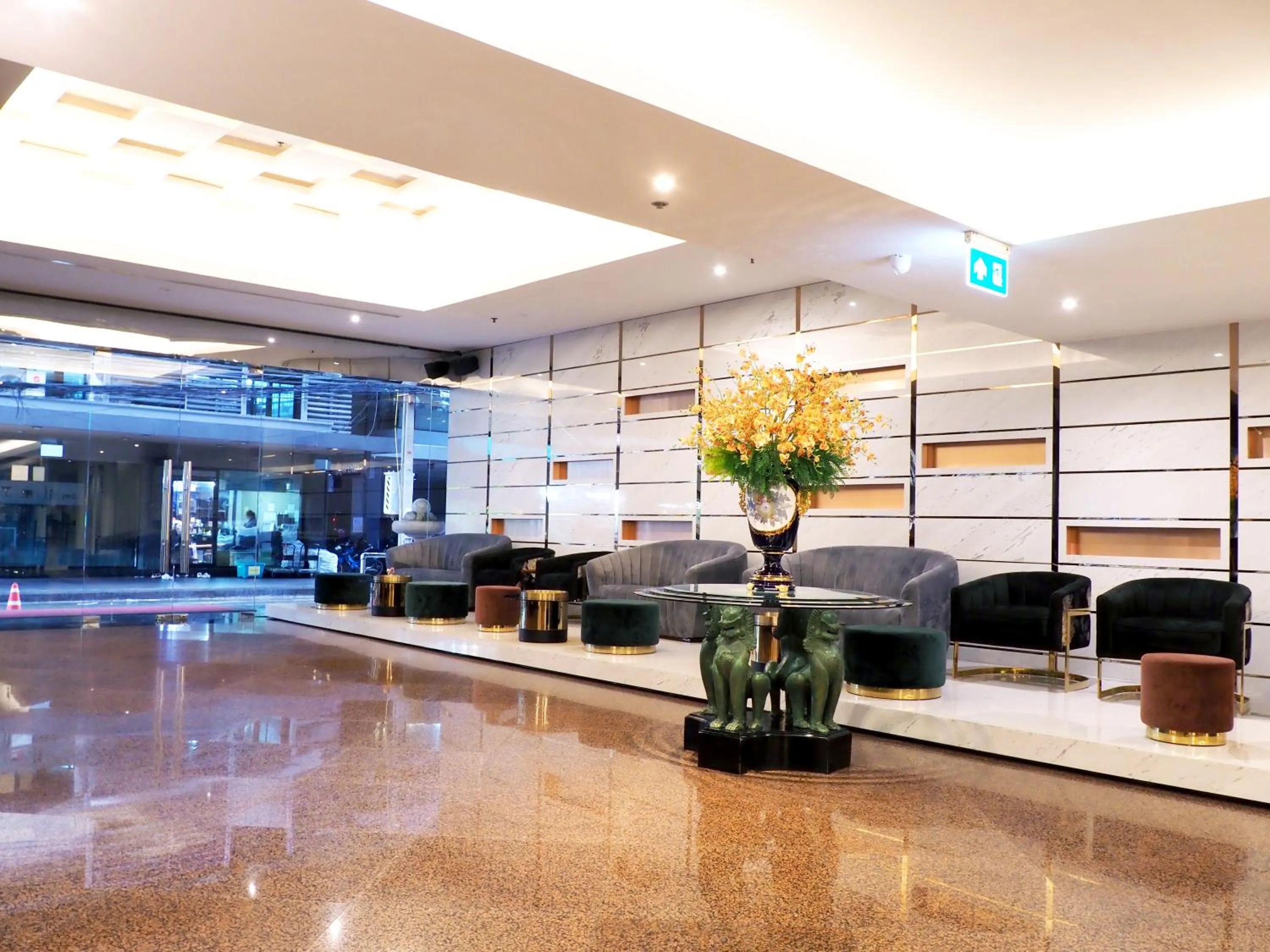 Lobby or reception in FuramaXclusive Pratunam Park Hotel