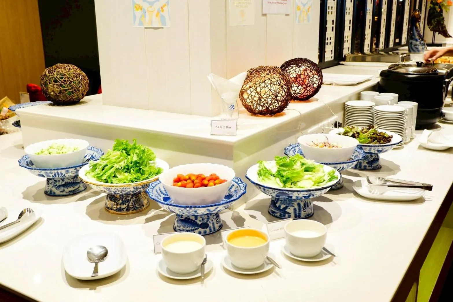 Restaurant/places to eat in FuramaXclusive Pratunam Park Hotel