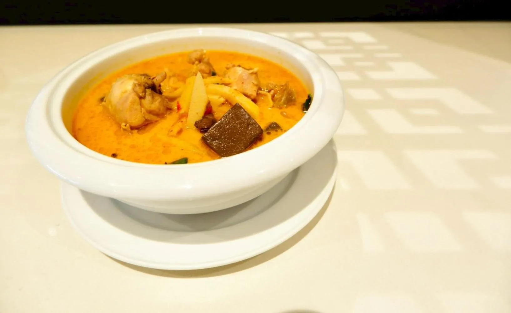 Restaurant/places to eat in FuramaXclusive Pratunam Park Hotel