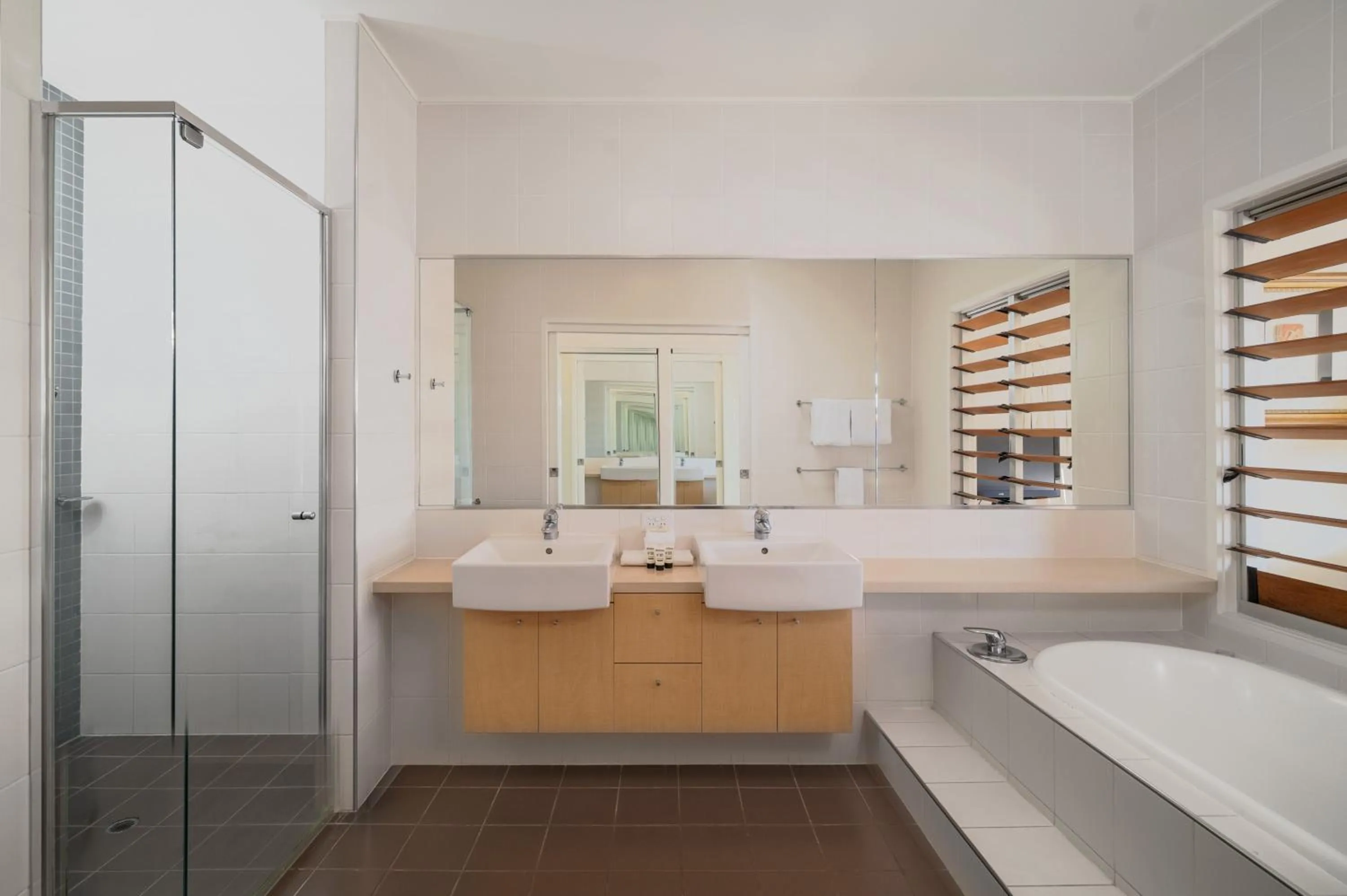 Shower in The Sebel Twin Waters