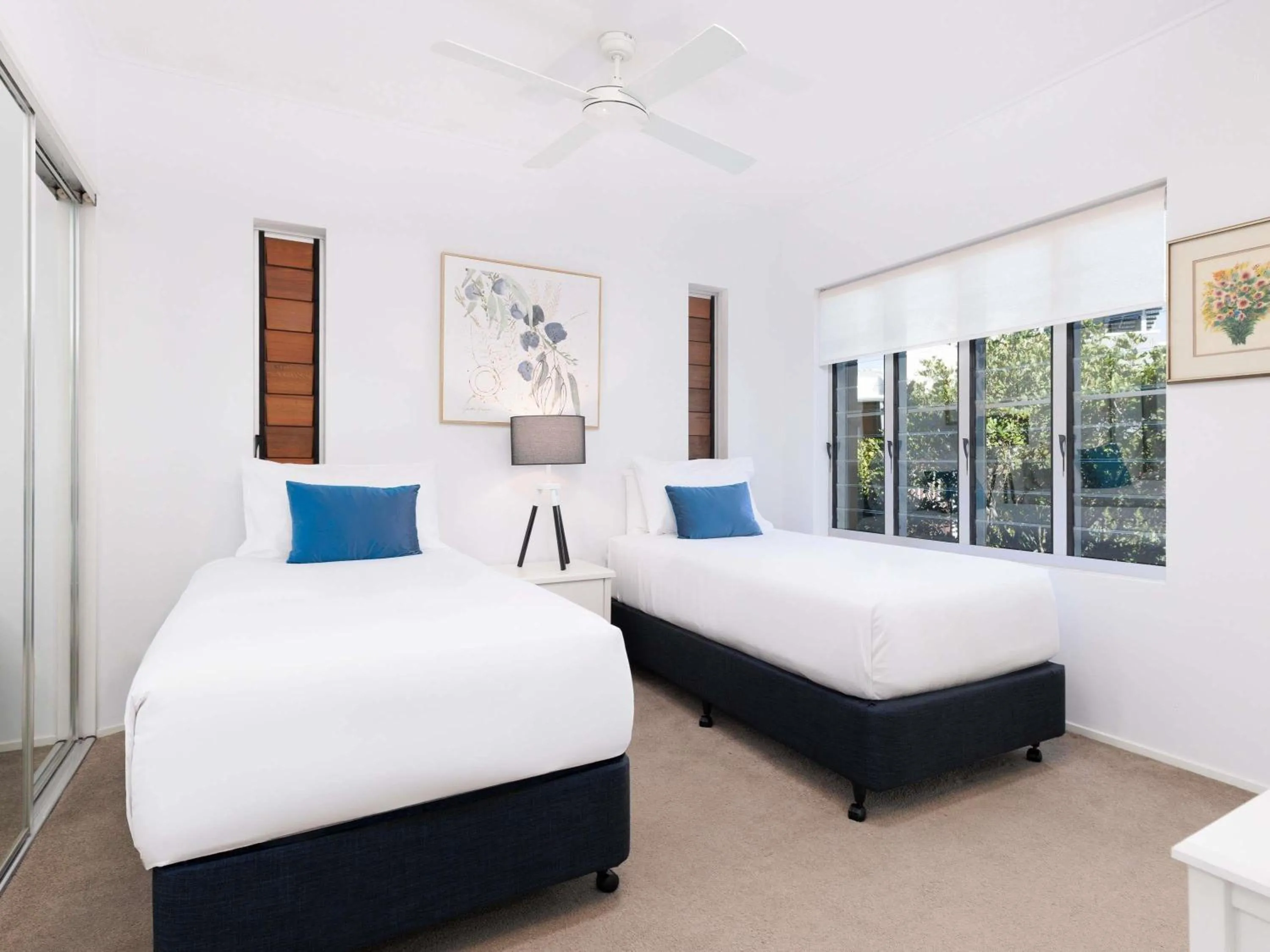 Bedroom, Bed in The Sebel Twin Waters