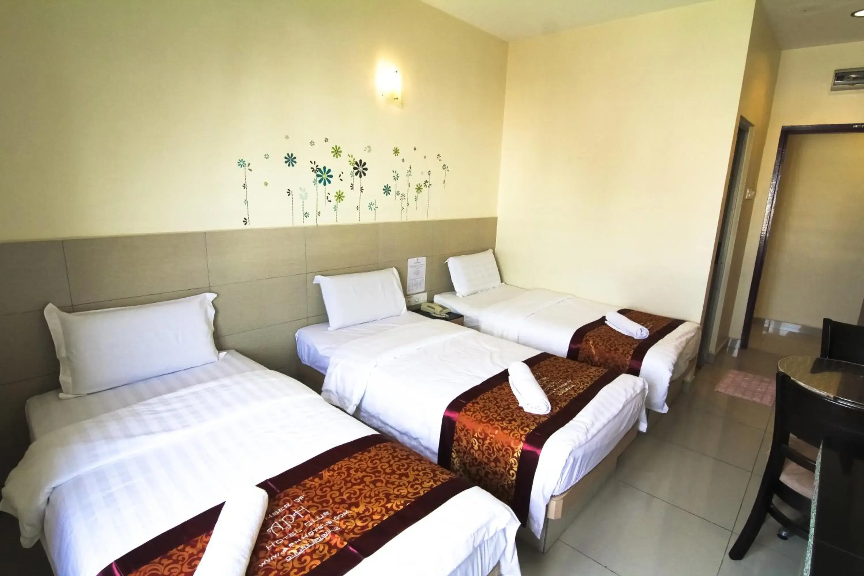 Triple Single in Hotel Seremban Jaya Triple Single in Hotel Seremban Jaya