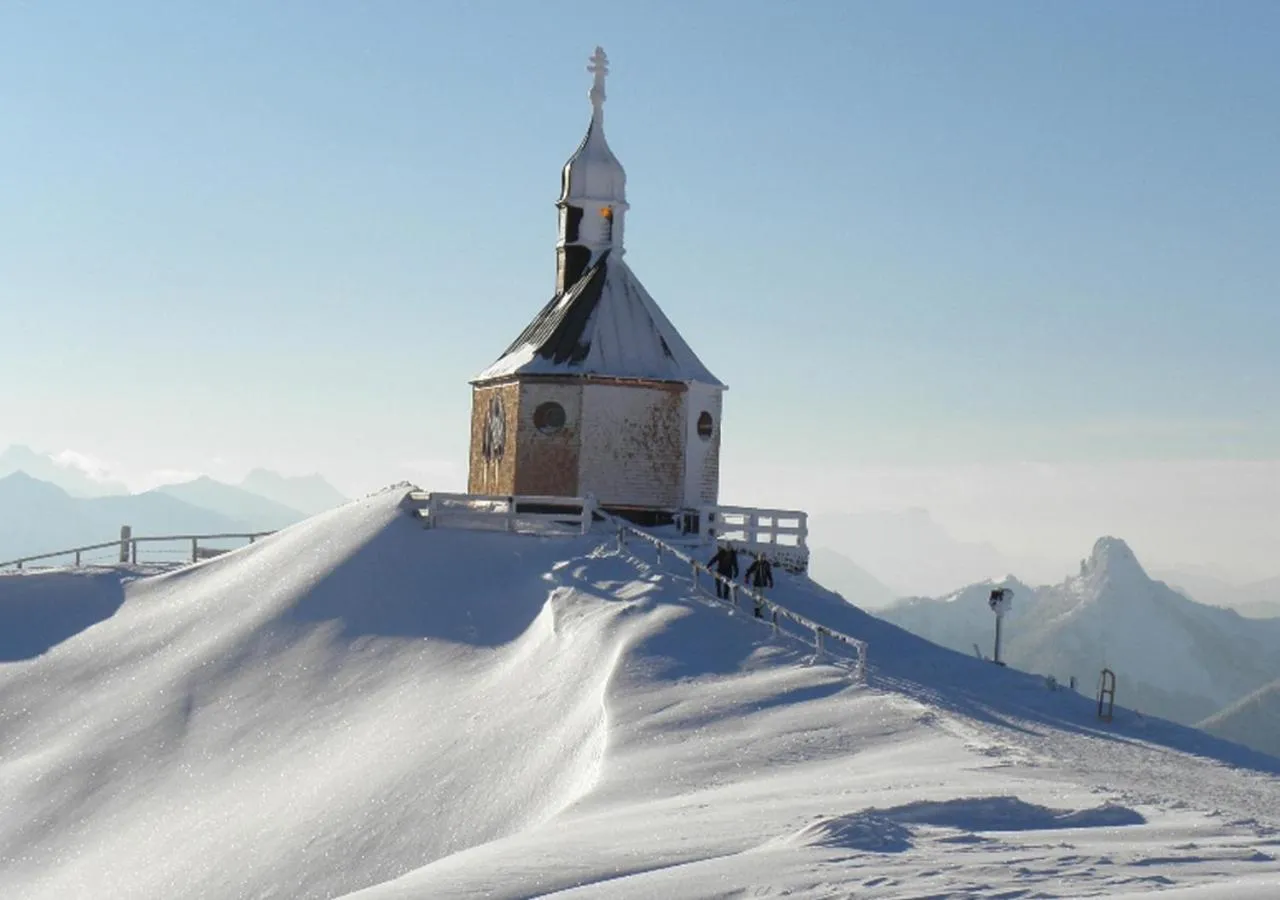 Nearby landmark in Hotel Bussi Baby
