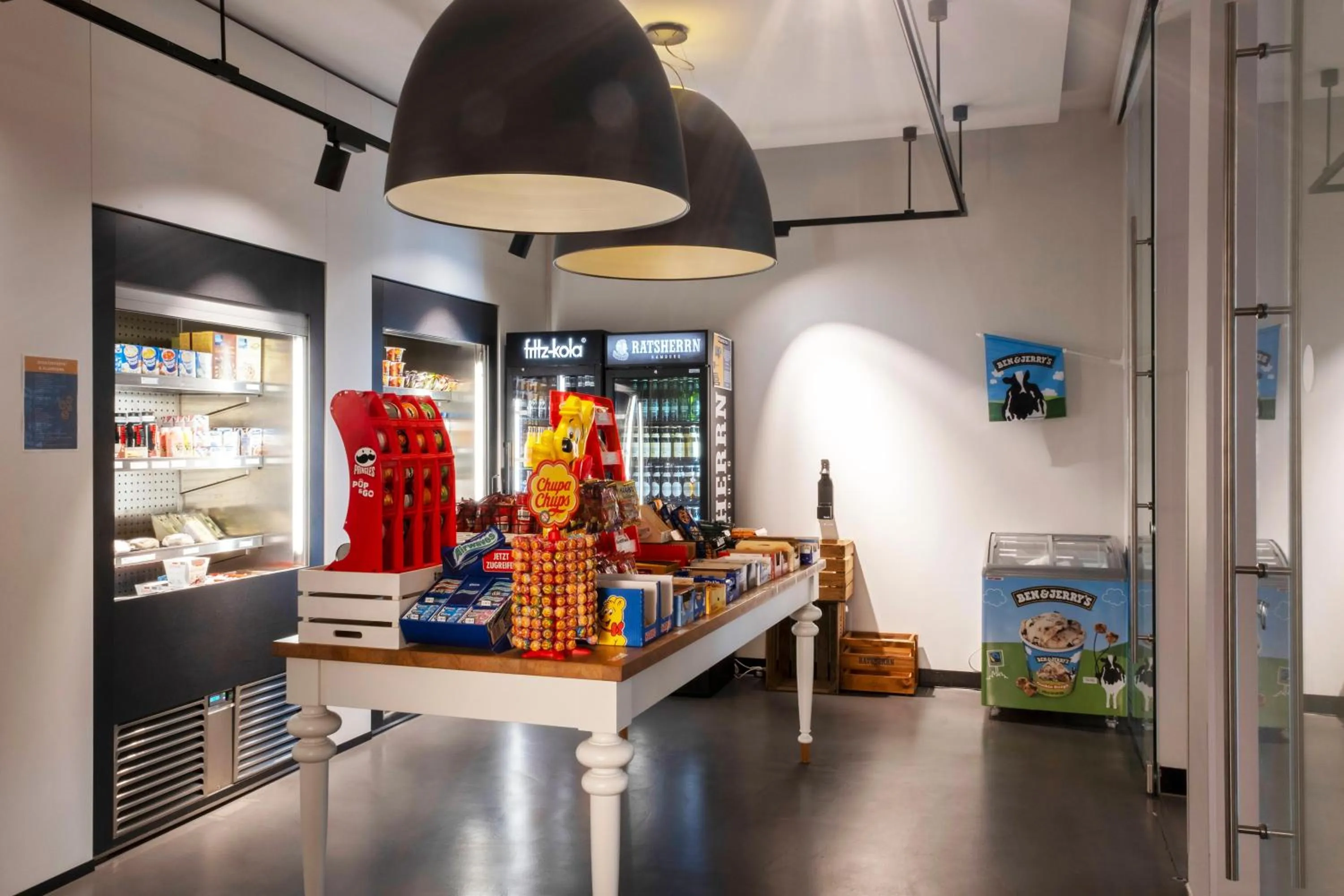 Shopping Area in sylc. Apartmenthotel – Serviced Apartments