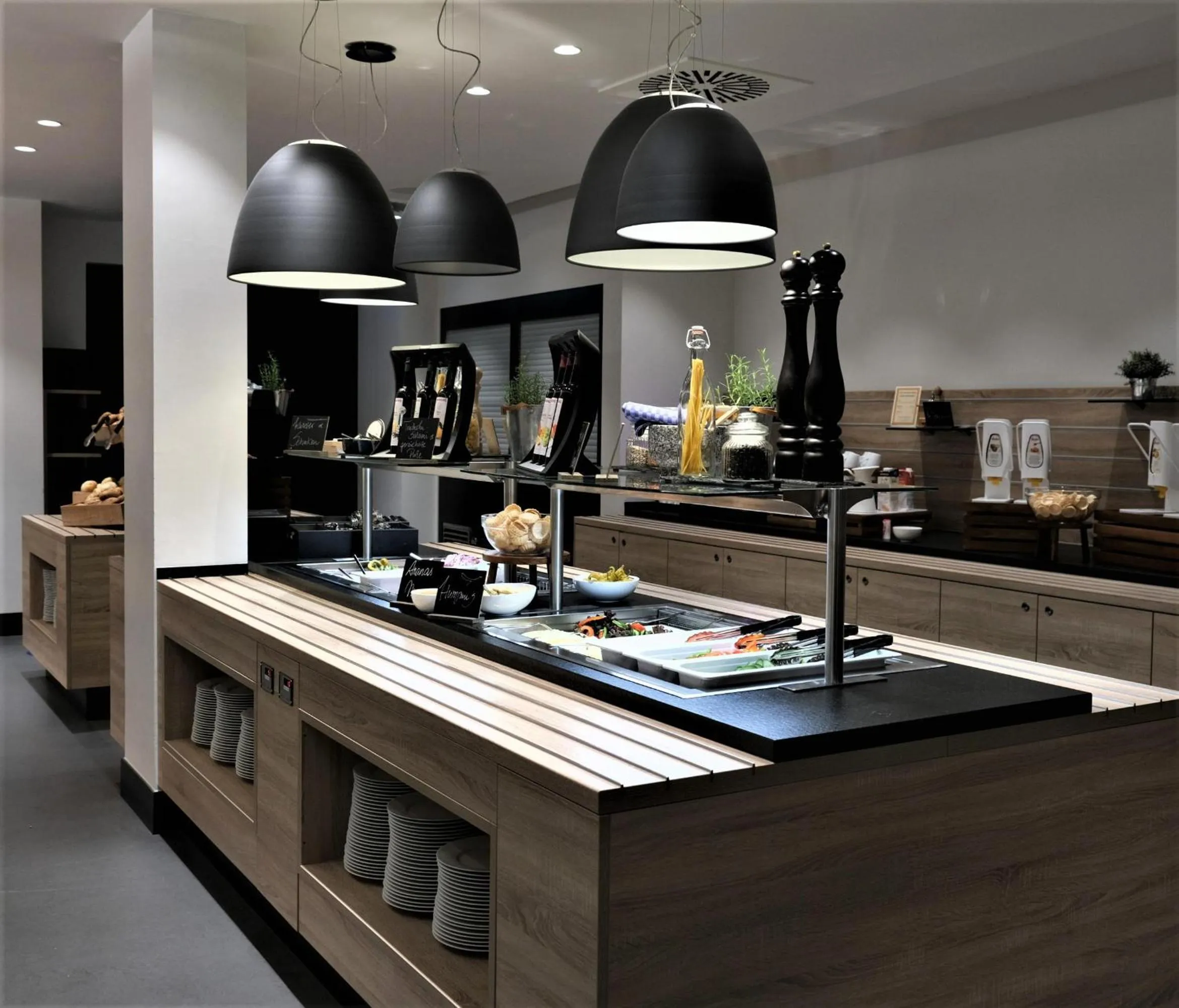 Restaurant/places to eat in sylc. Apartmenthotel – Serviced Apartments