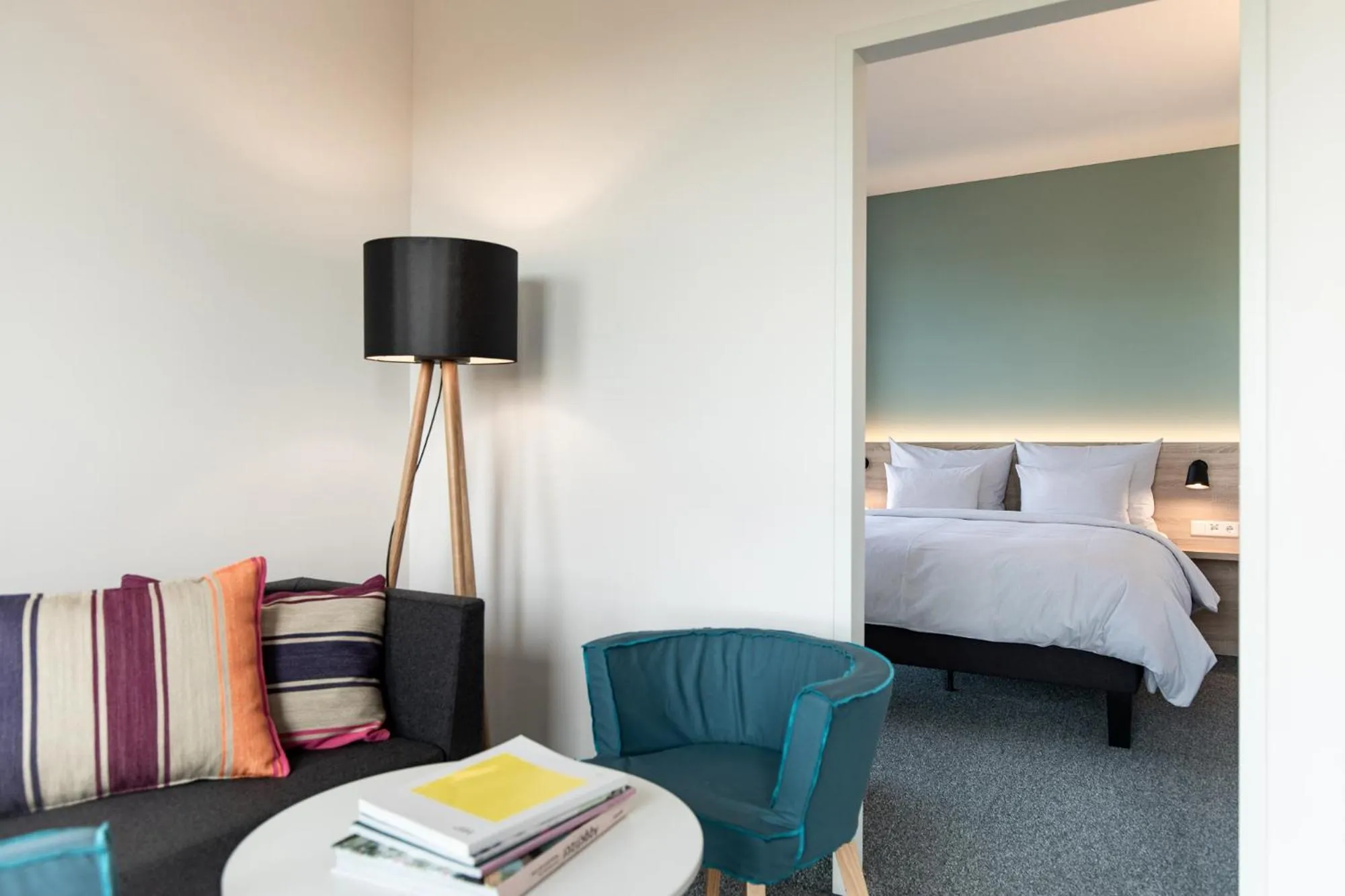 Decorative detail, Bed in sylc. Apartmenthotel – Serviced Apartments