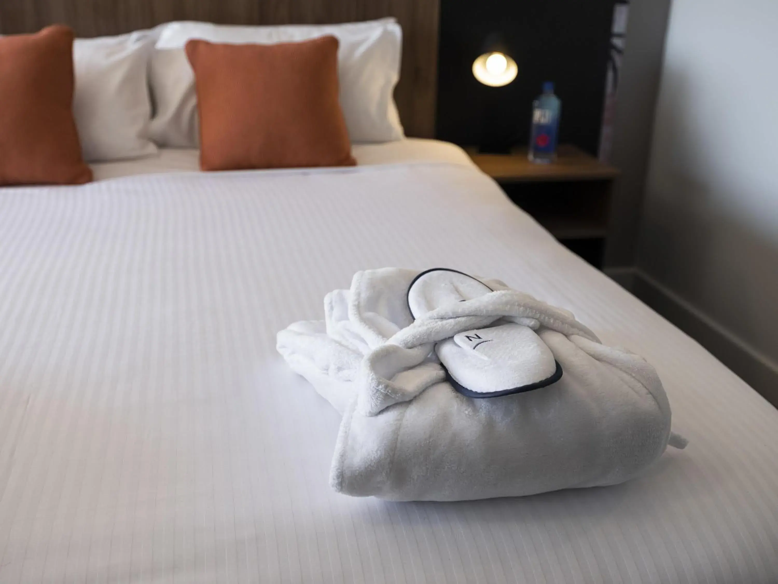 Superior King Room in Novotel Barossa Valley Resort Superior King Room in Novotel Barossa Valley Resort