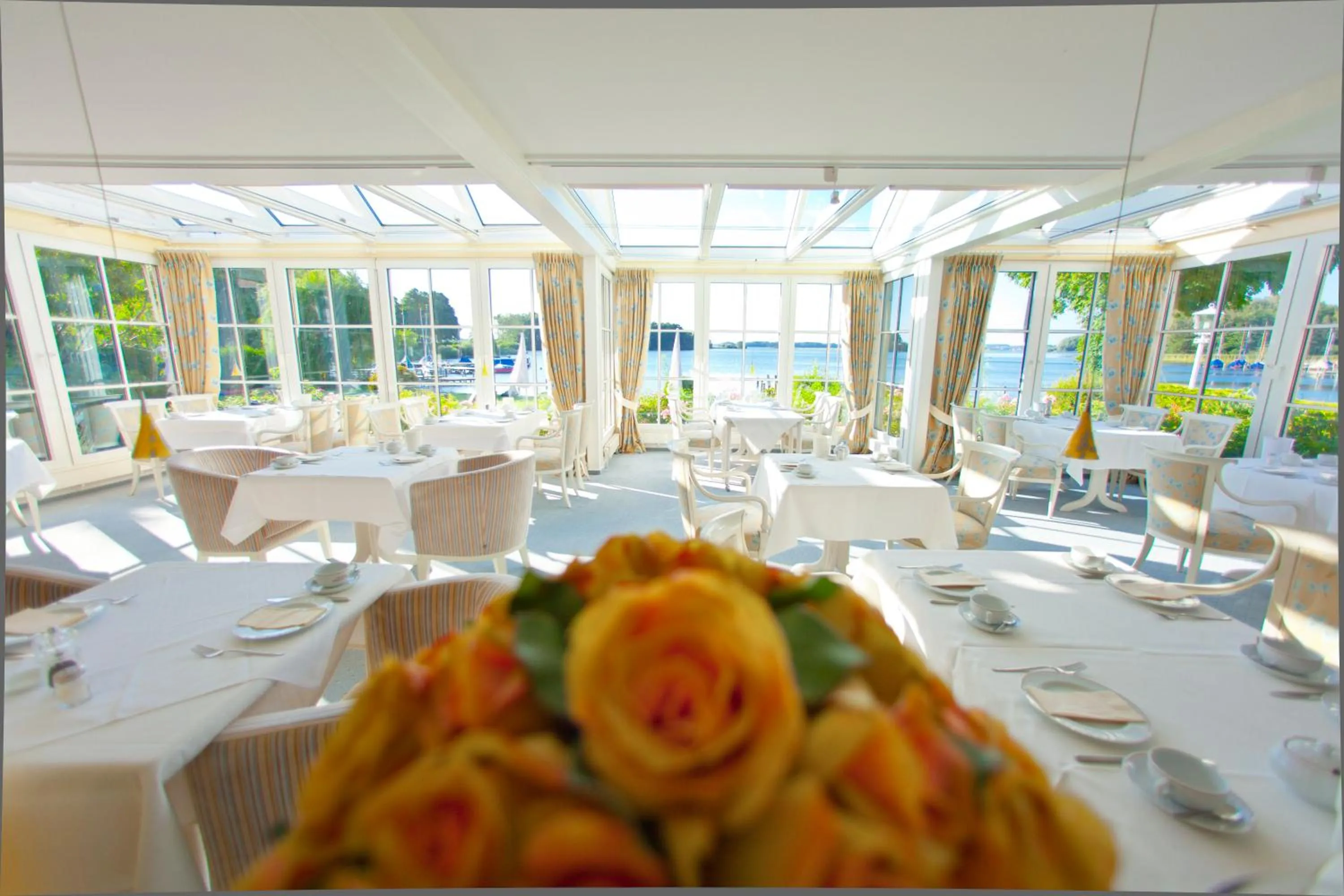 Restaurant/places to eat in Strauers Hotel am See