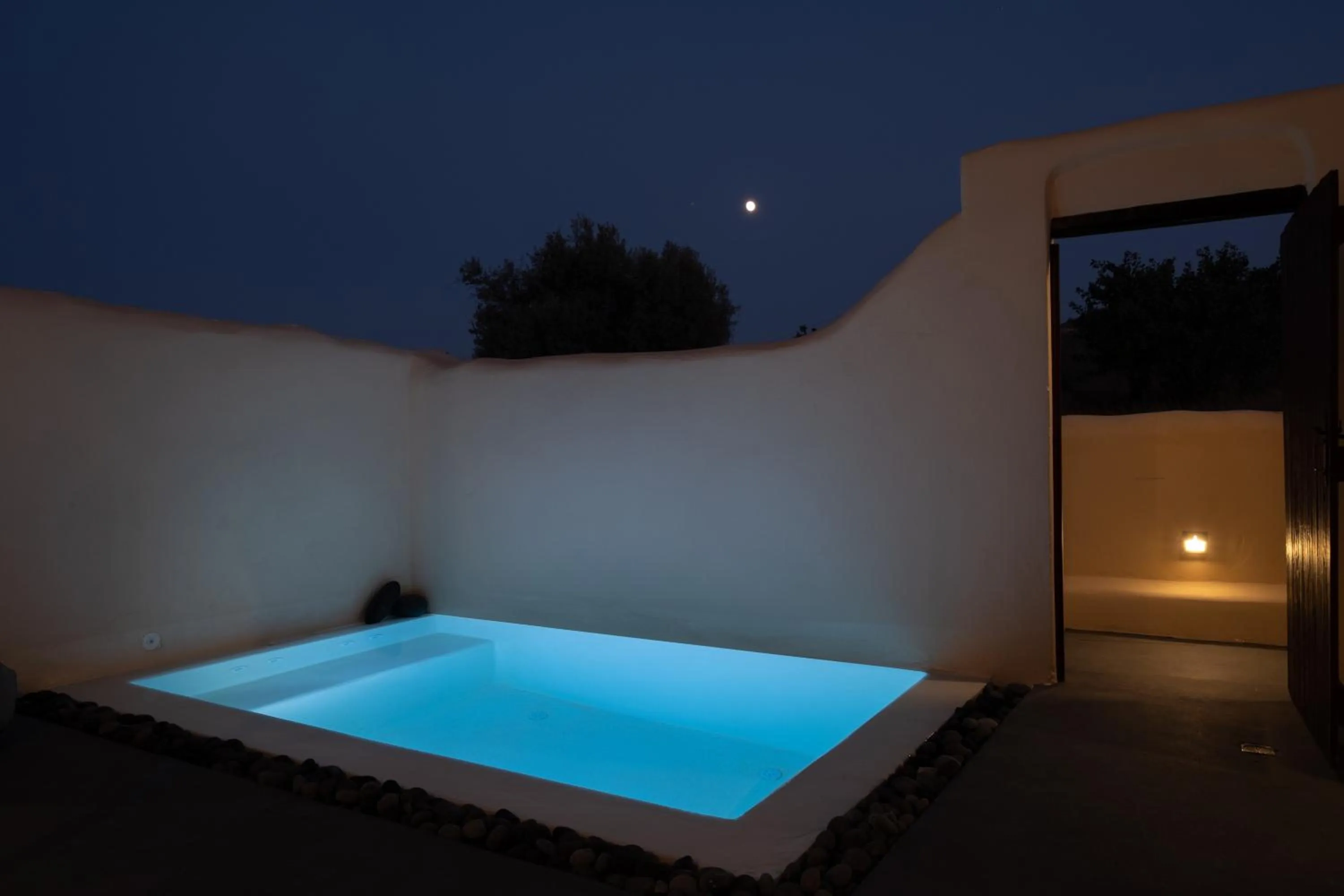 Swimming pool in Abelis Canava Luxury Suites