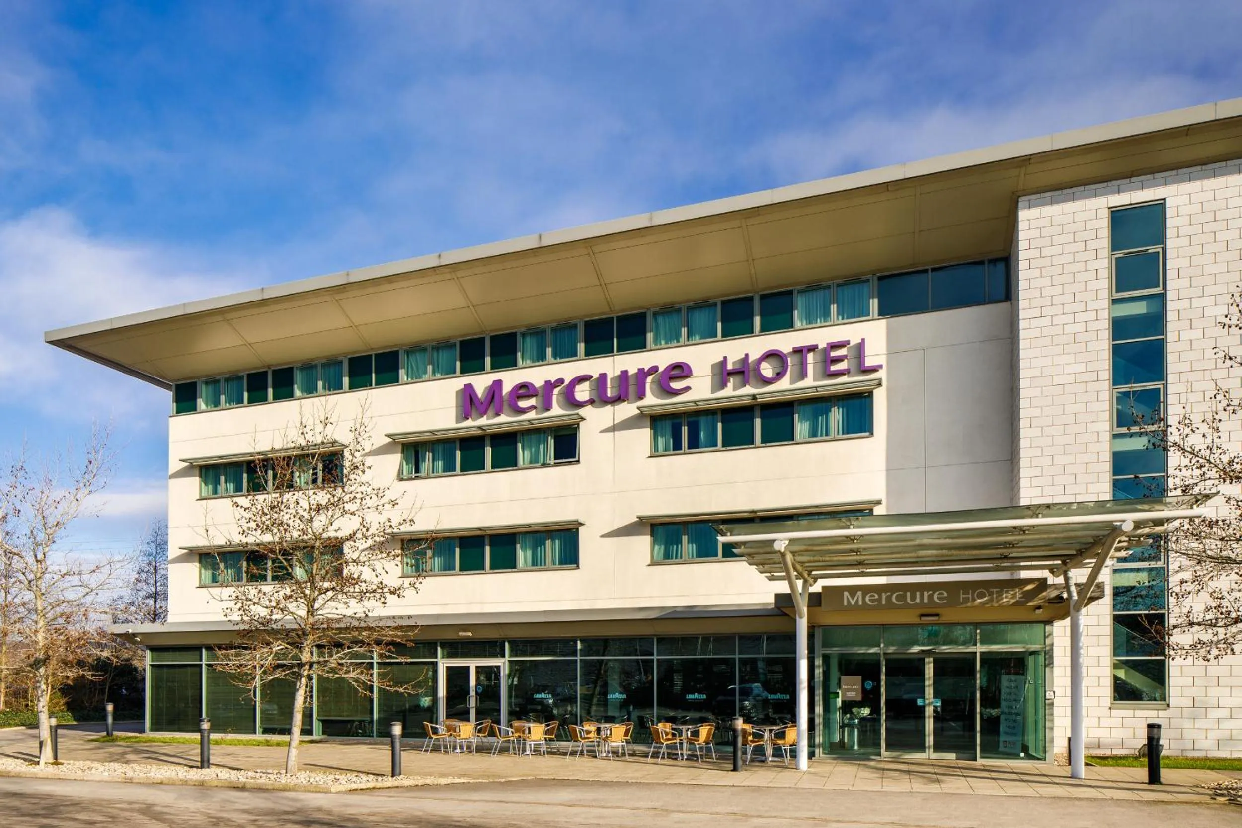 Property building in Mercure Sheffield Parkway